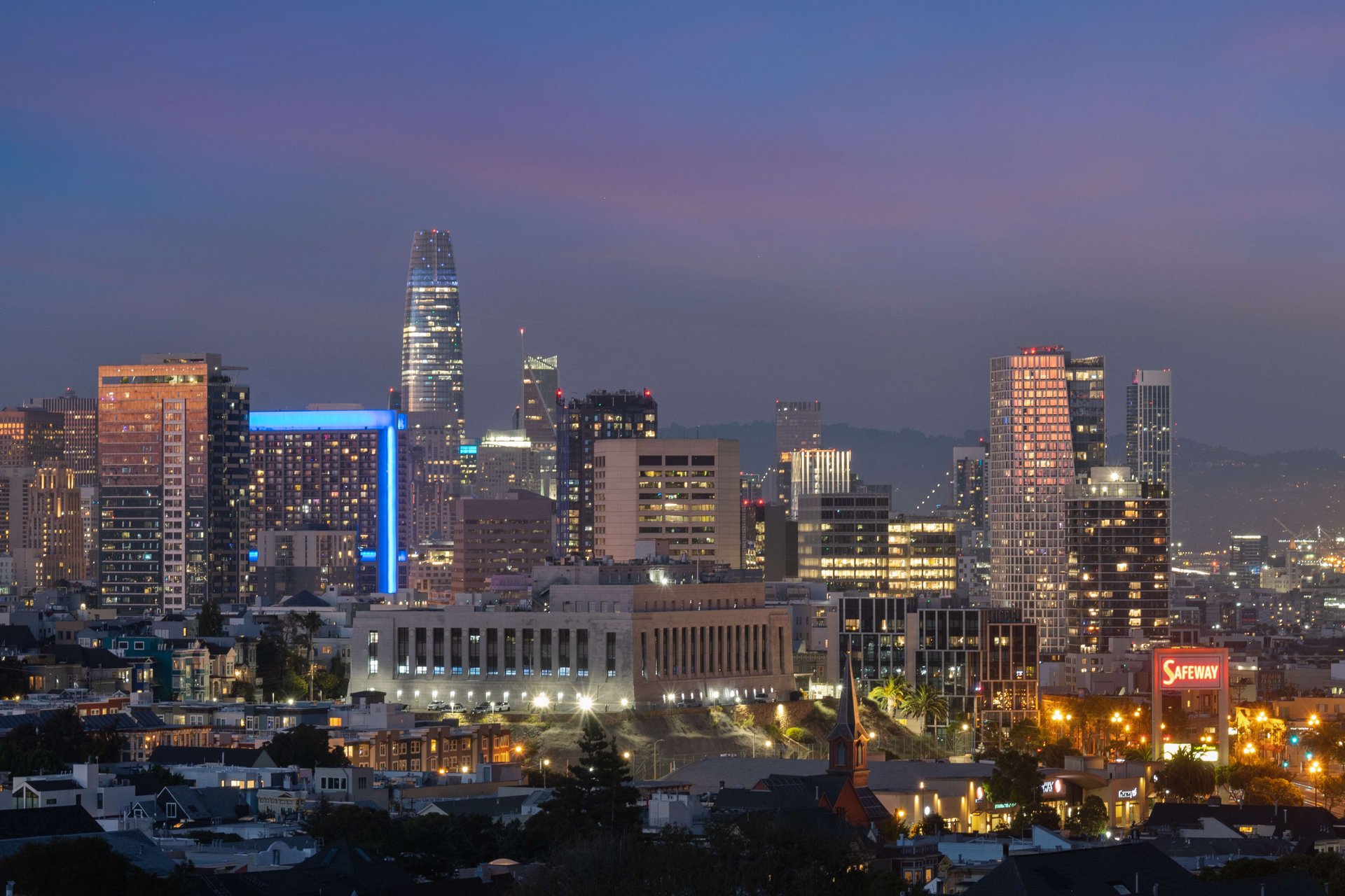 View Penthouse Atop Duboce Triangle