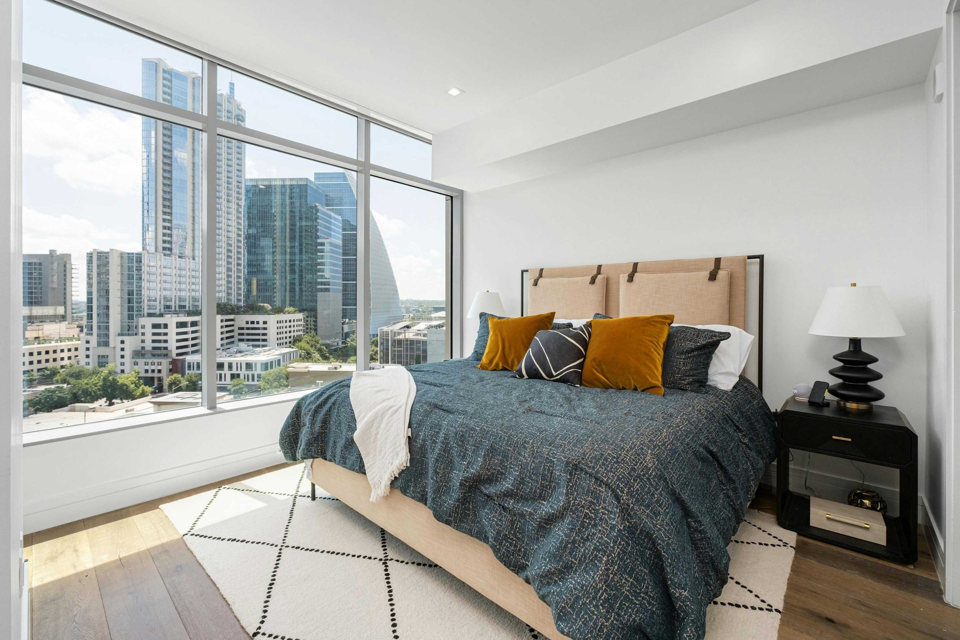 501 West Ave #1105