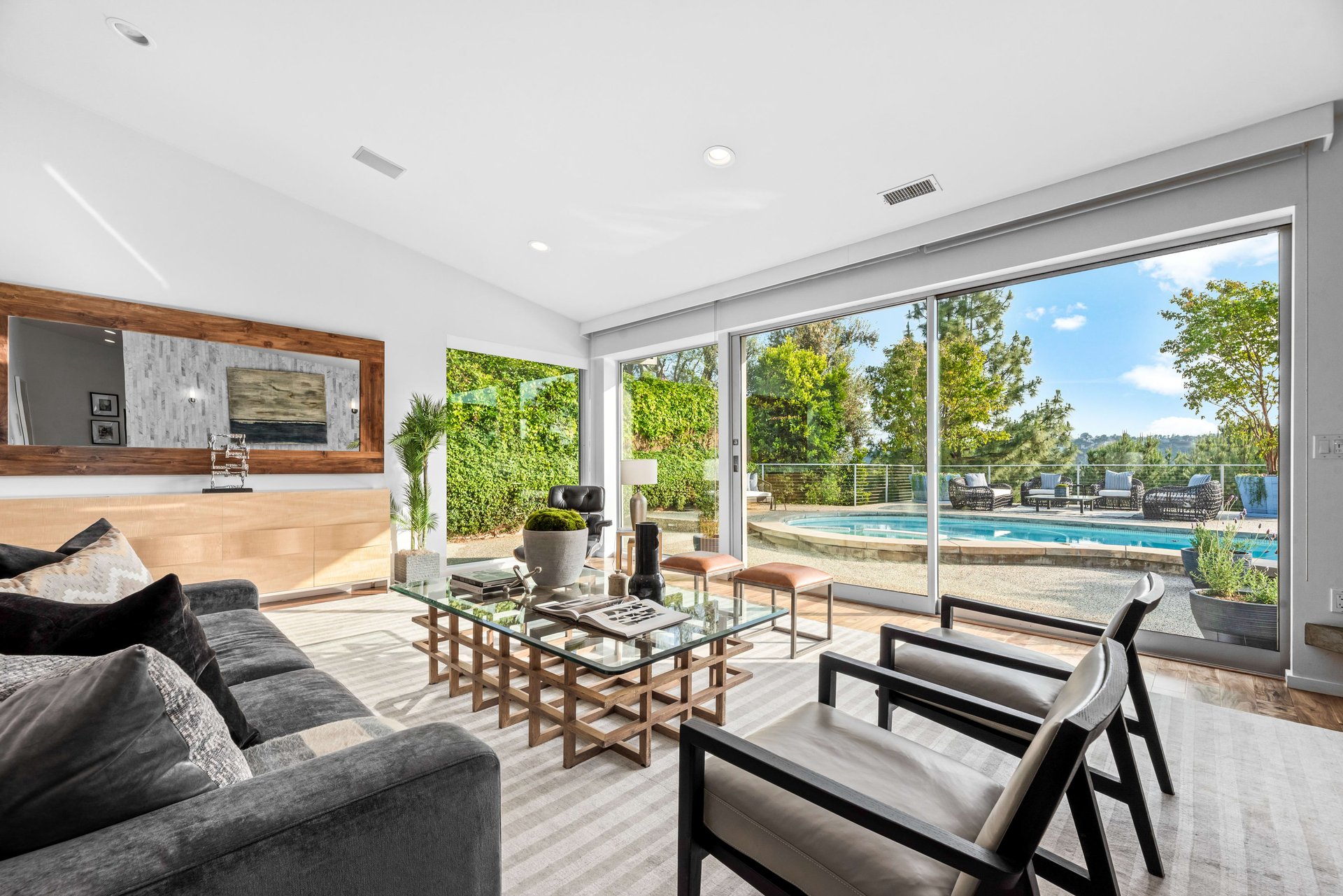 8040 Okean Ter, Laurel Canyon