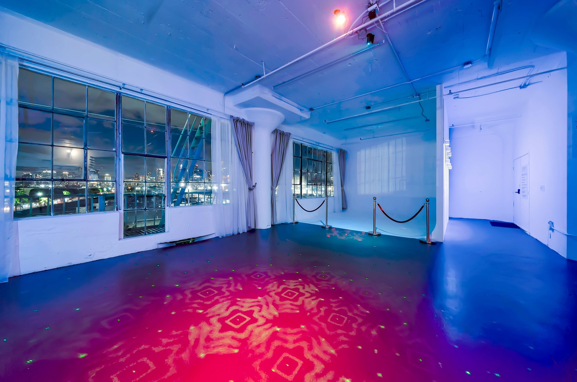 Studio 444 🌇 (Los Angeles)