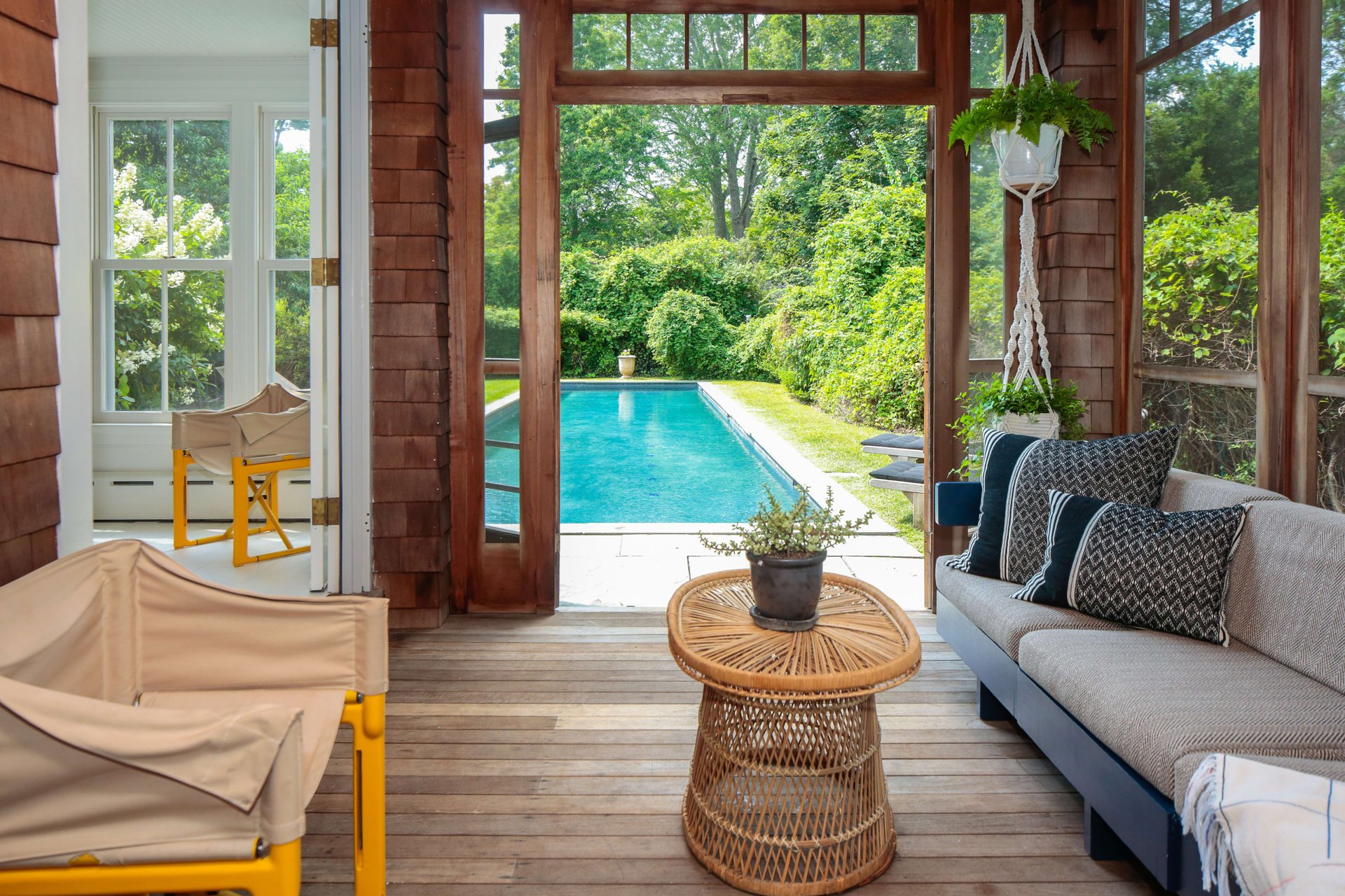 THE BELLPORT HOUSE