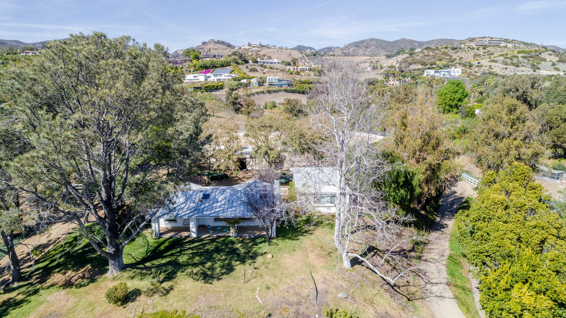 27511 Pacific Coast Hwy