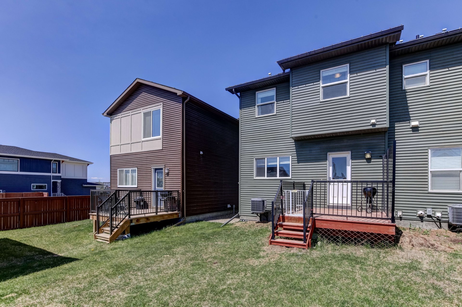887 Carrington Boulevard NW