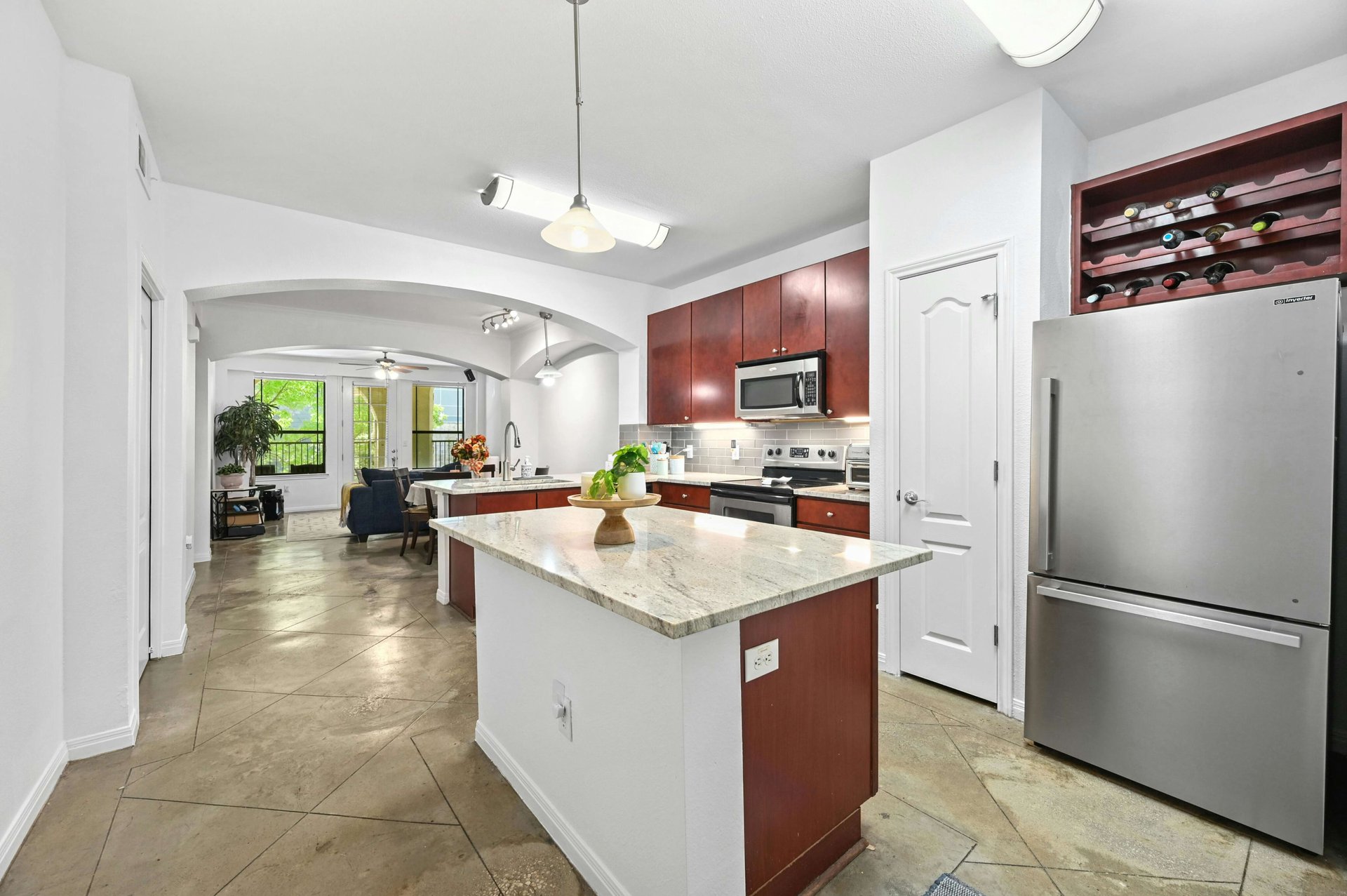 2505 San Gabriel Street #207