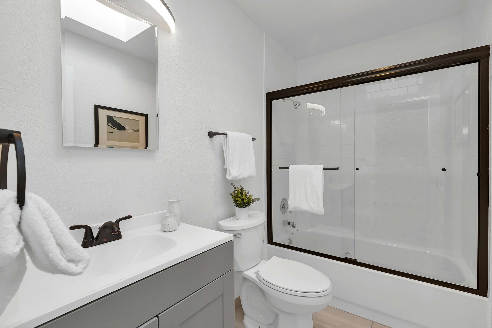 Golden Gate View Condominium