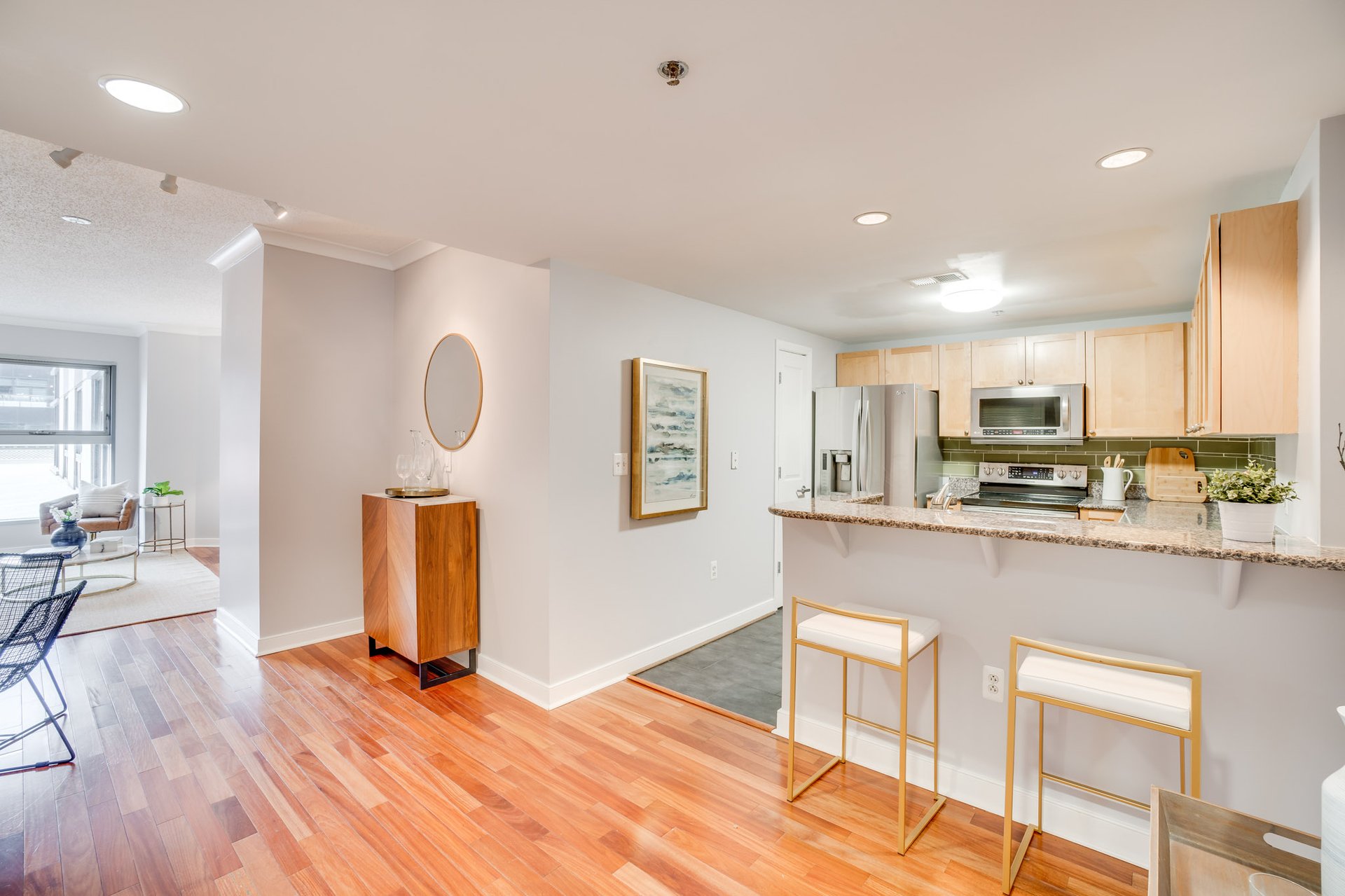 777 7th St NW #432