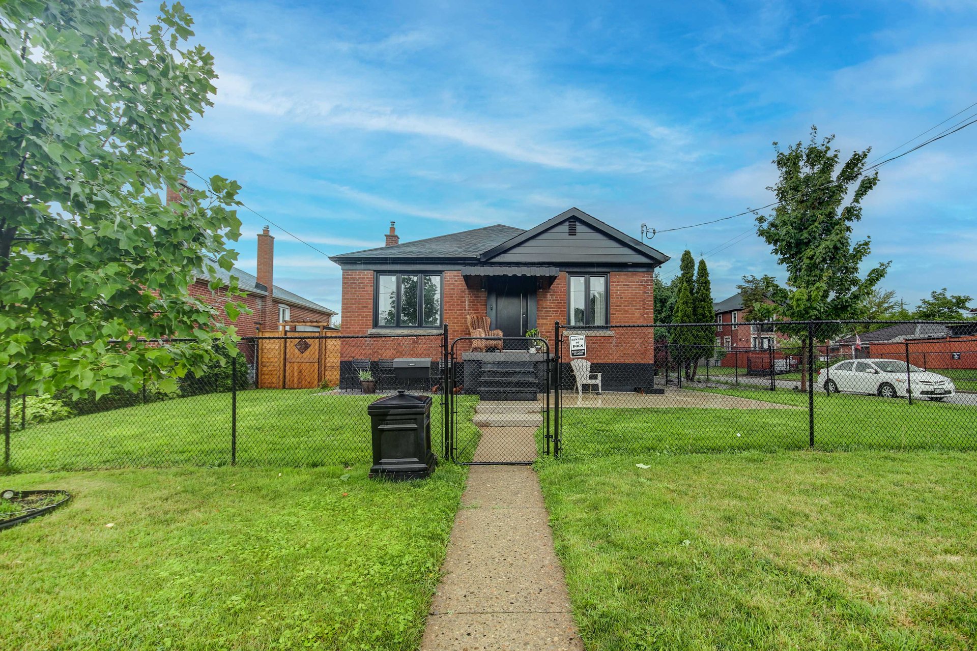 42 Bunnell Cres