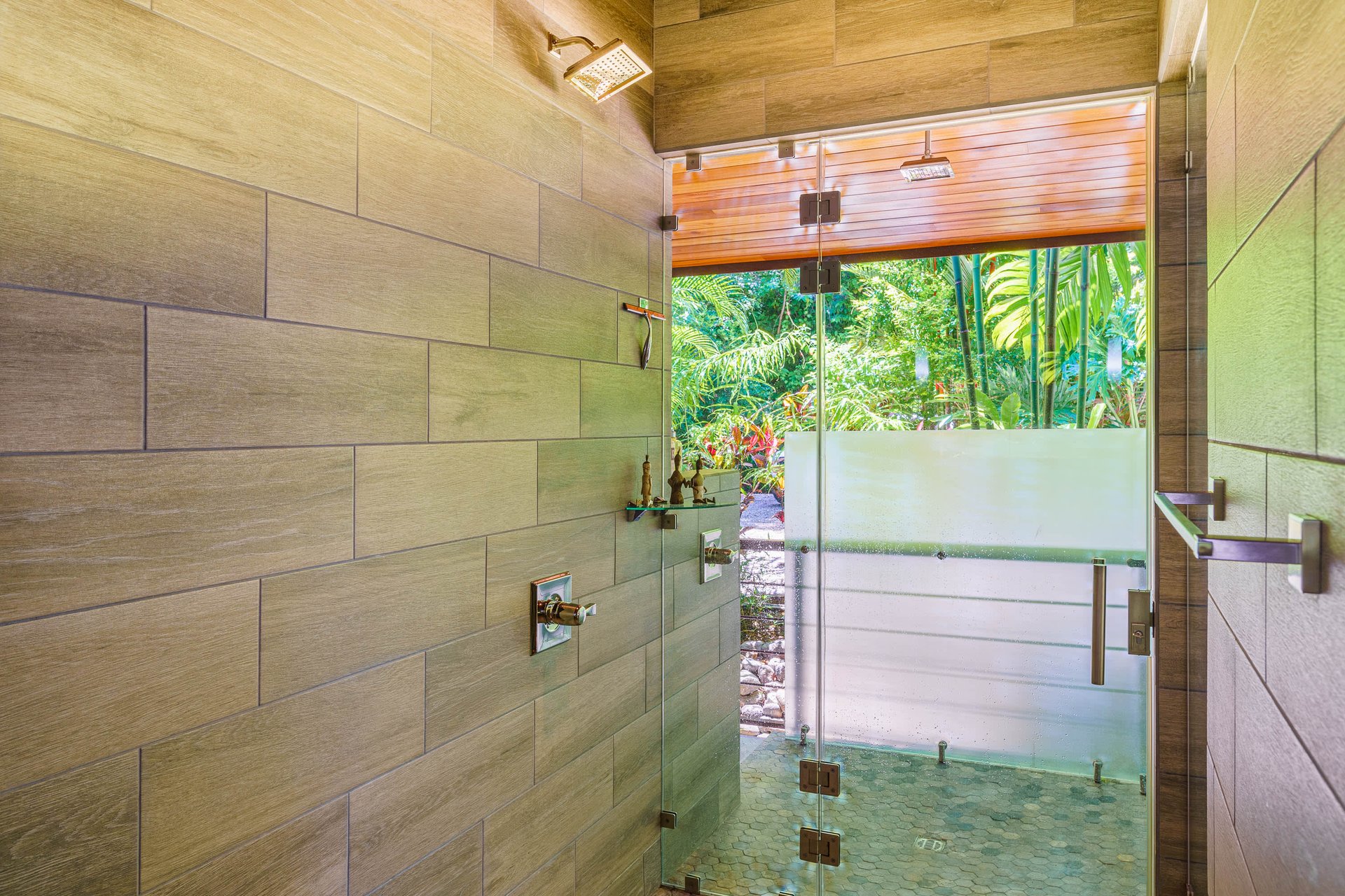 Uvita Hills Sophisticated Ocean View Elegance