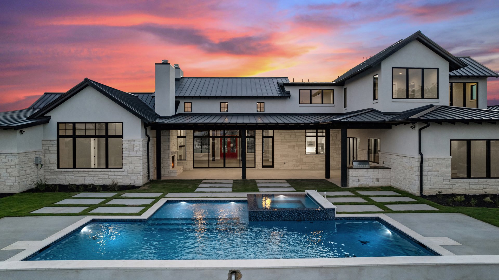 611 Casasanta Trl, Austin, TX 78738