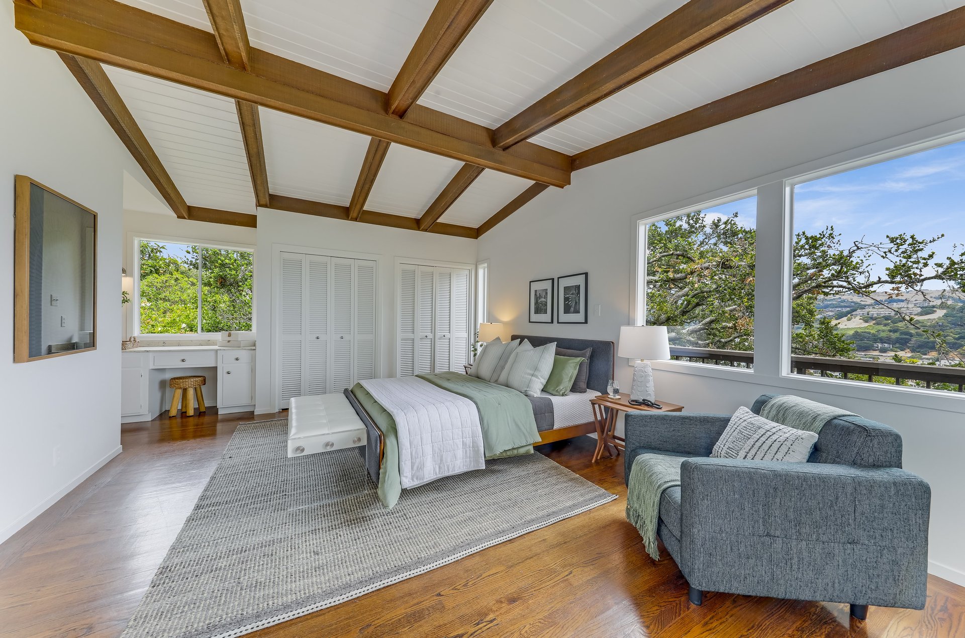 Rare Opportunity on Belvedere Island