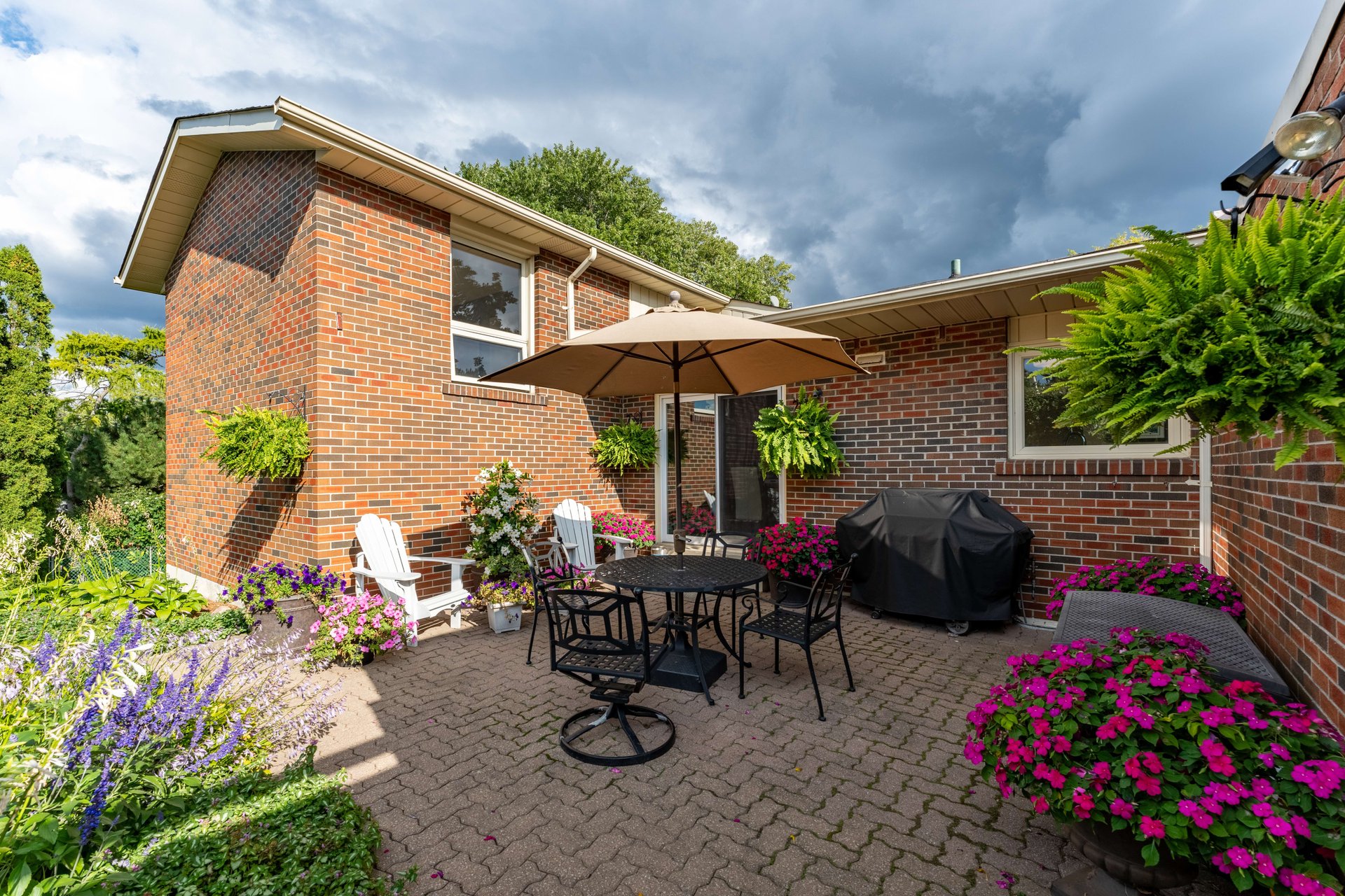 2316 Belfast Cres