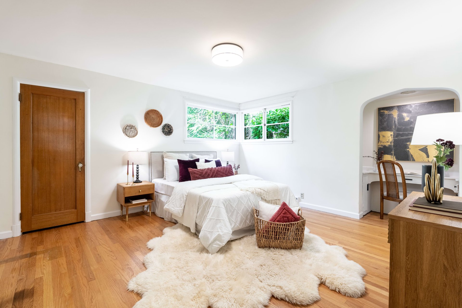 Art Deco Classic in Lake Forest Park