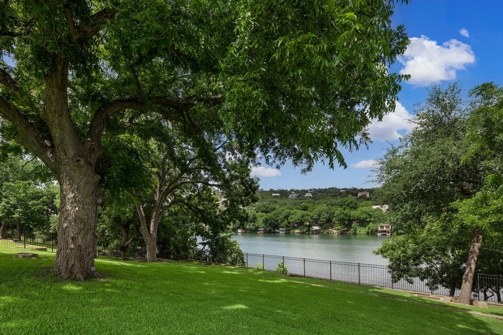 14208 Flat Top Ranch Road 