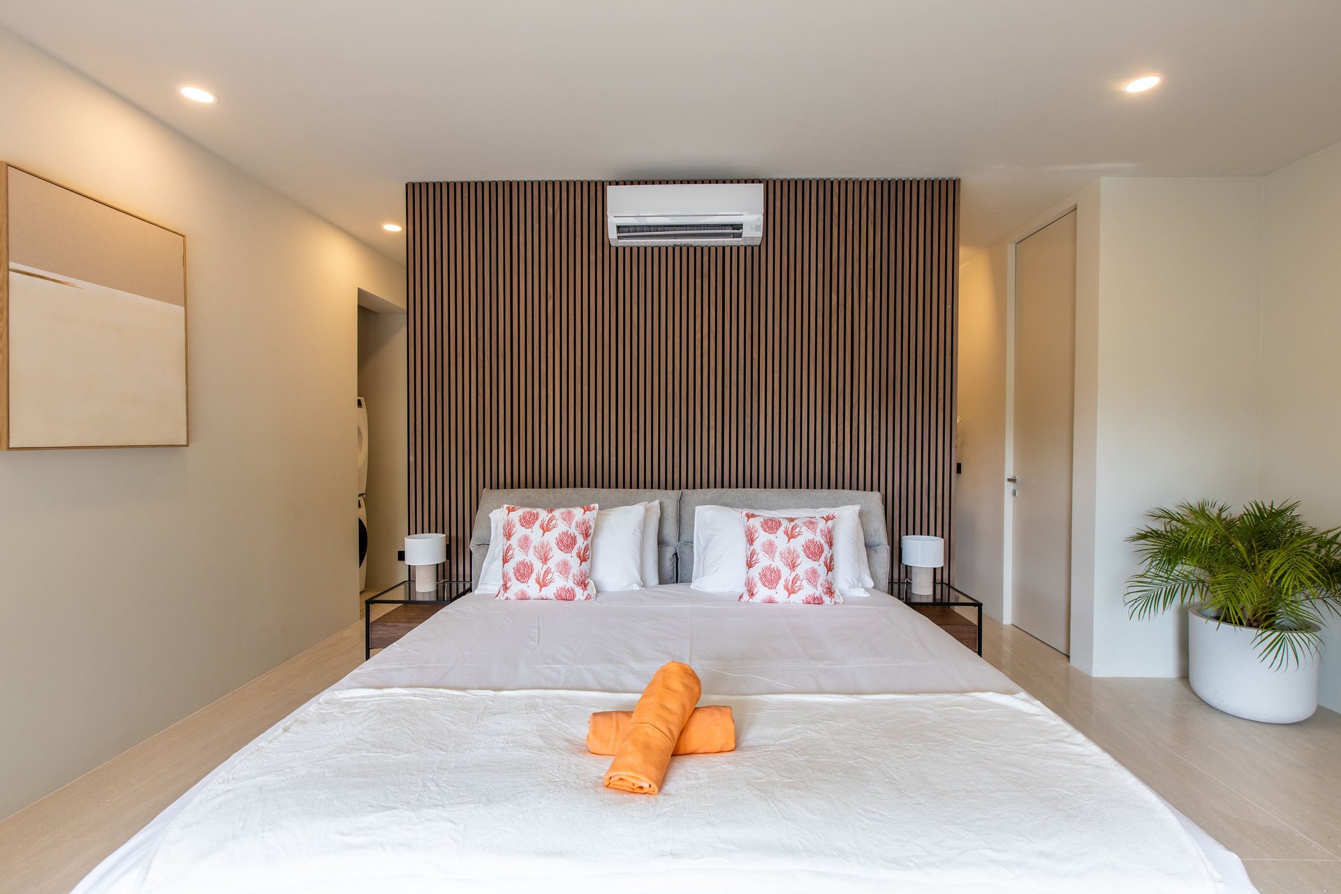 AURA RESIDENCE