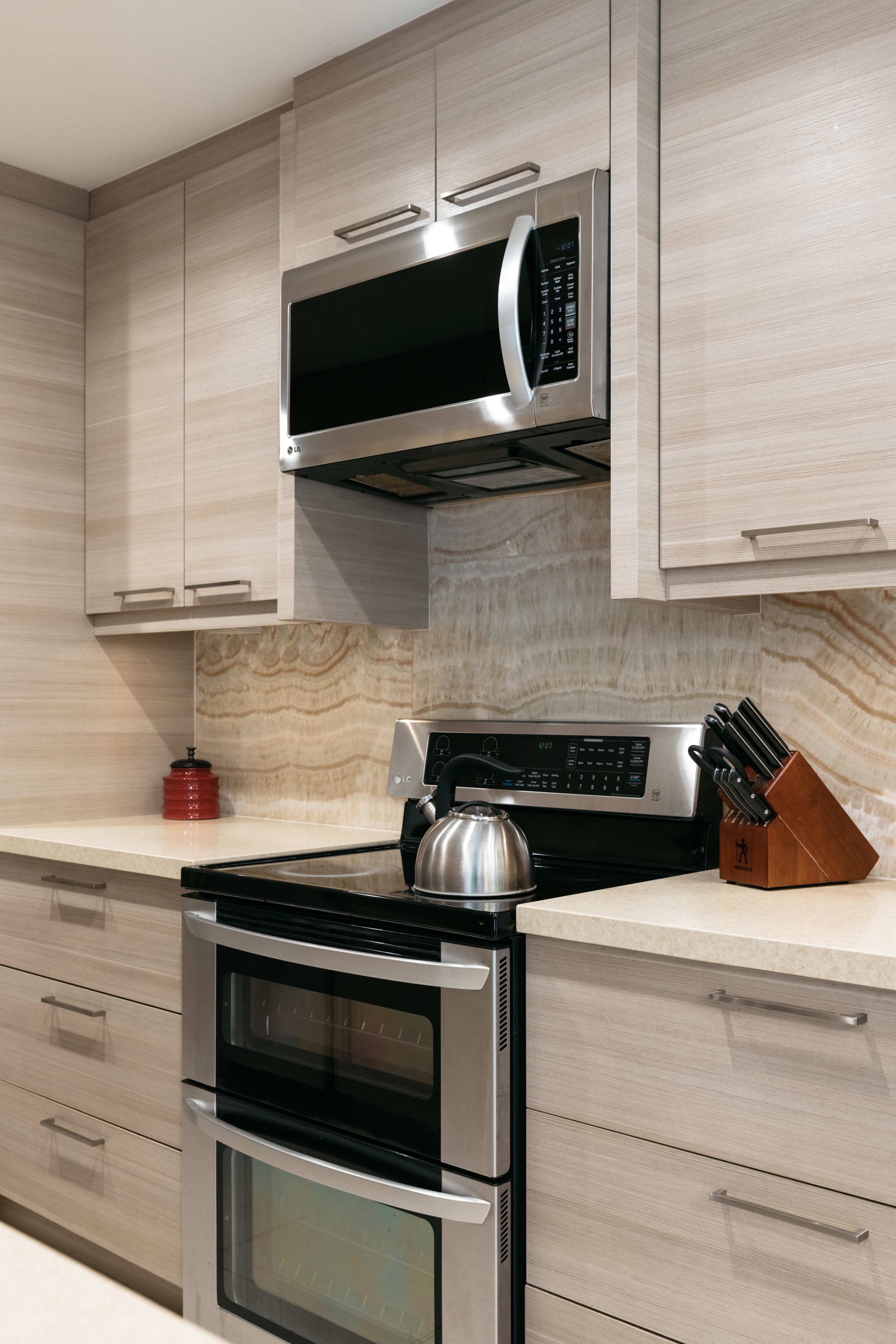 Rare Corner Unit at The Wilshire Barrington