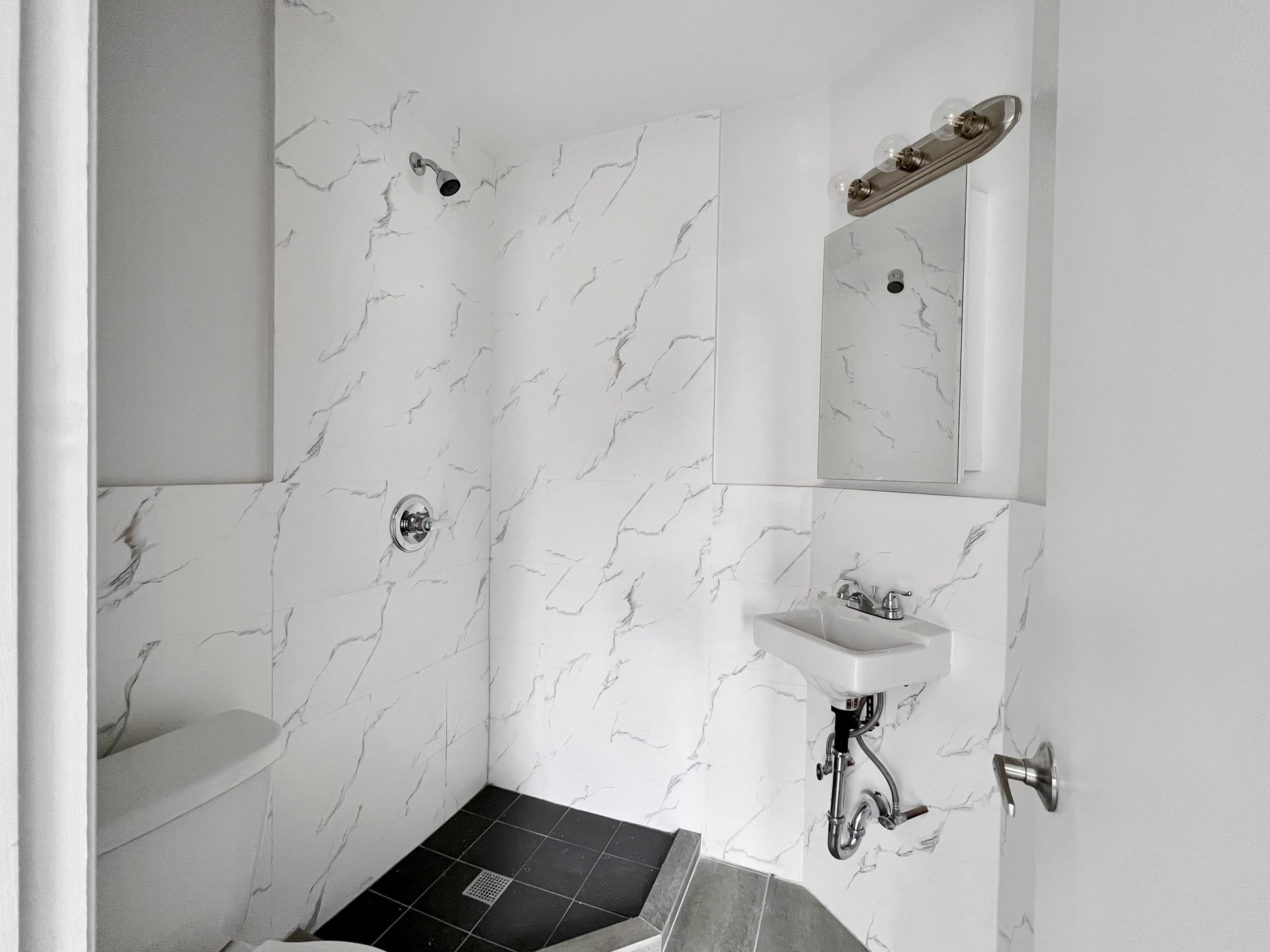 127 Henry St, Unit 11