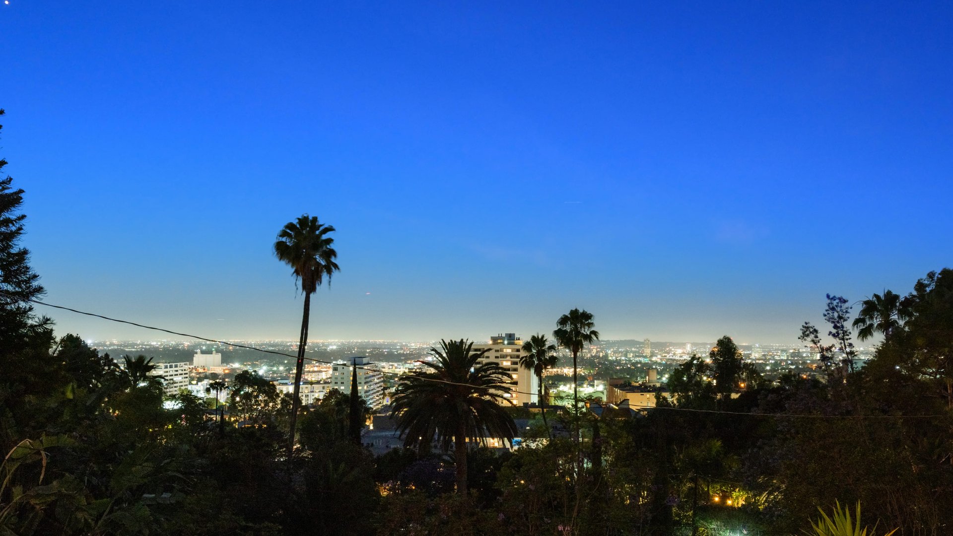 2003 La Brea Ter