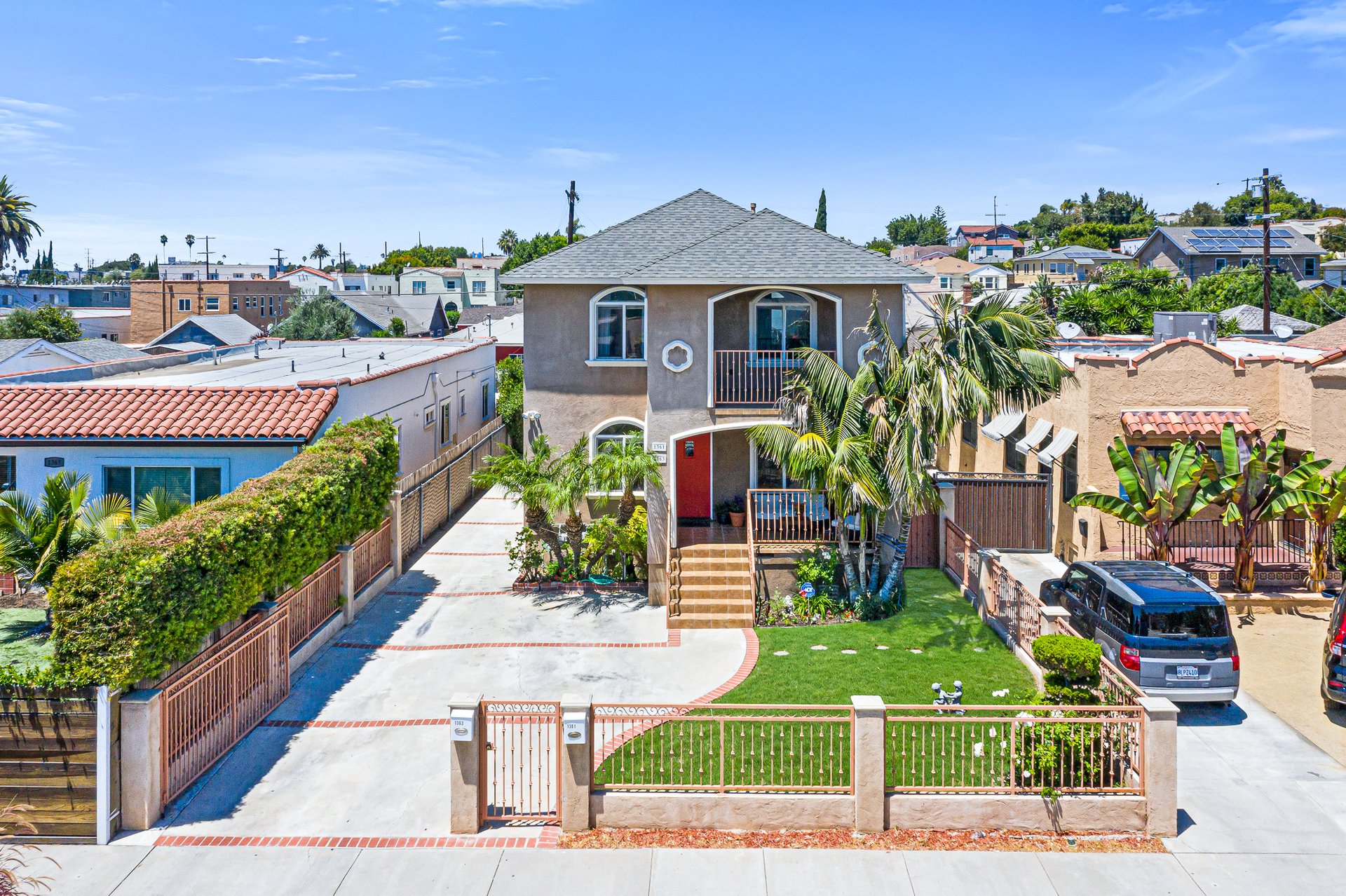 Turnkey Duplex in Longwood Highlands - Both Vacant!
