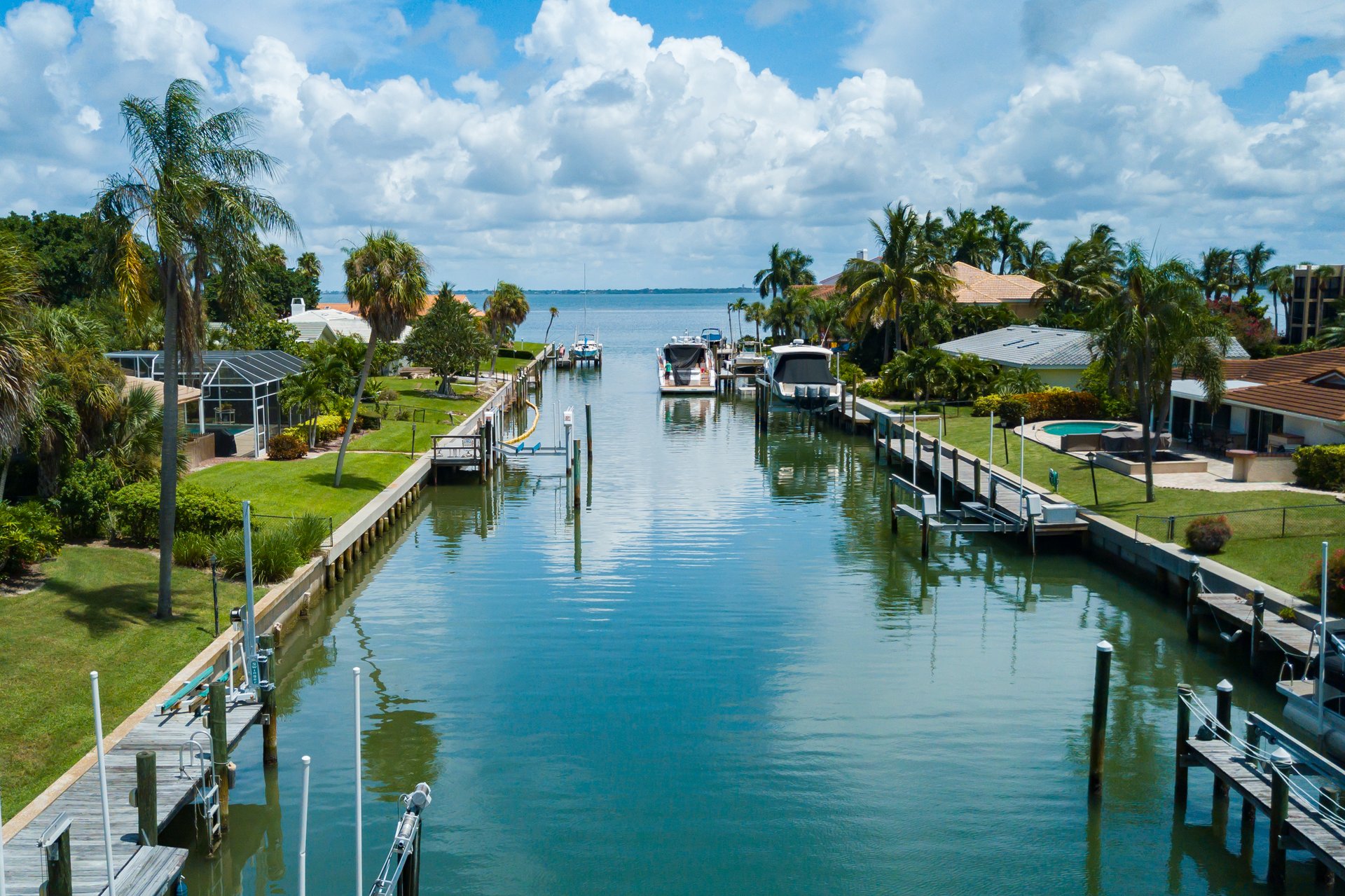 500 Ketch Lane, Country Club Shores, Longboat Key