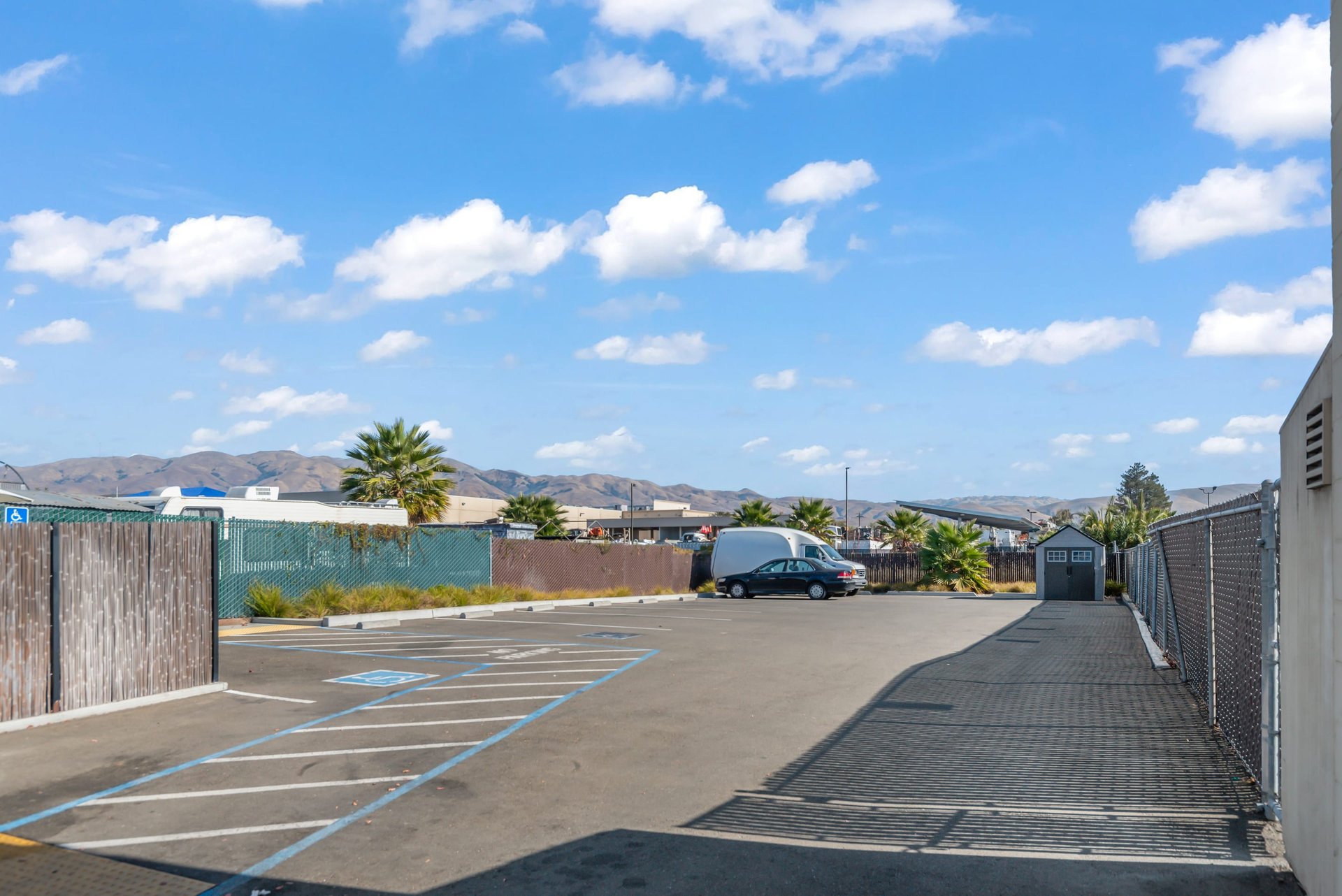 2,230 SF Retail/Office/Medical Owner User Opportunity