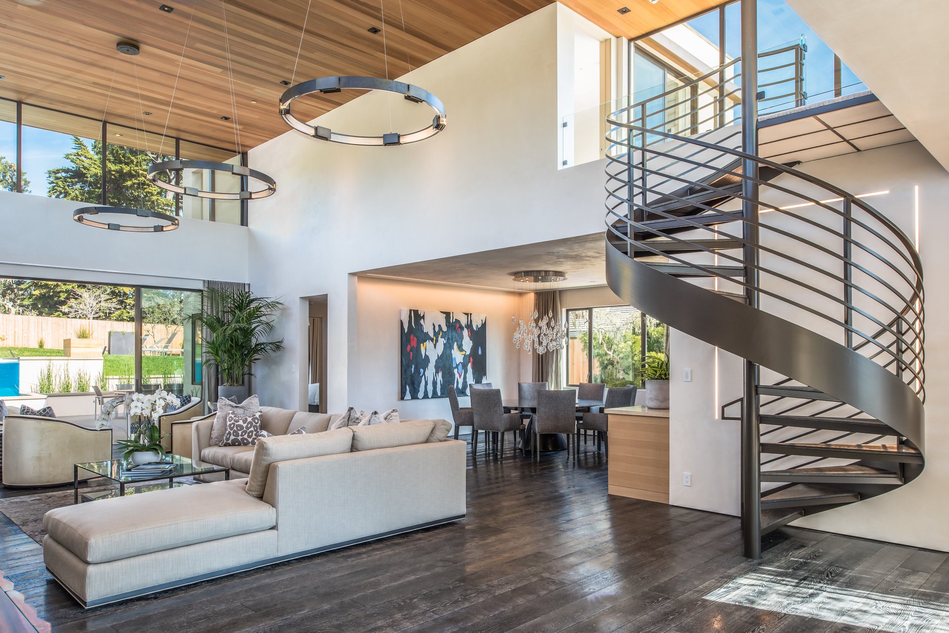 1487 Padre Ln