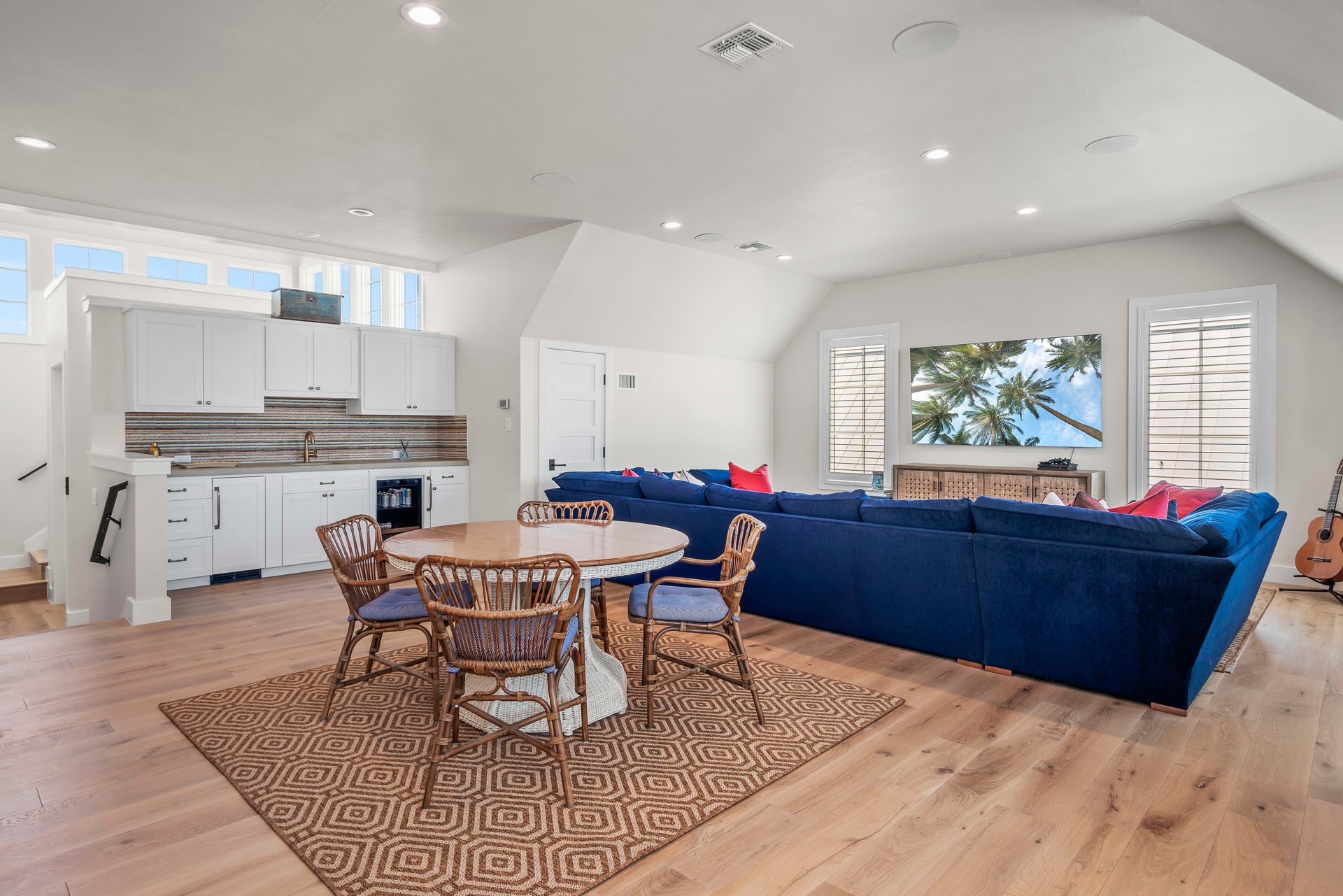 200 Lakeshore Street, Port Aransas, TX 78373