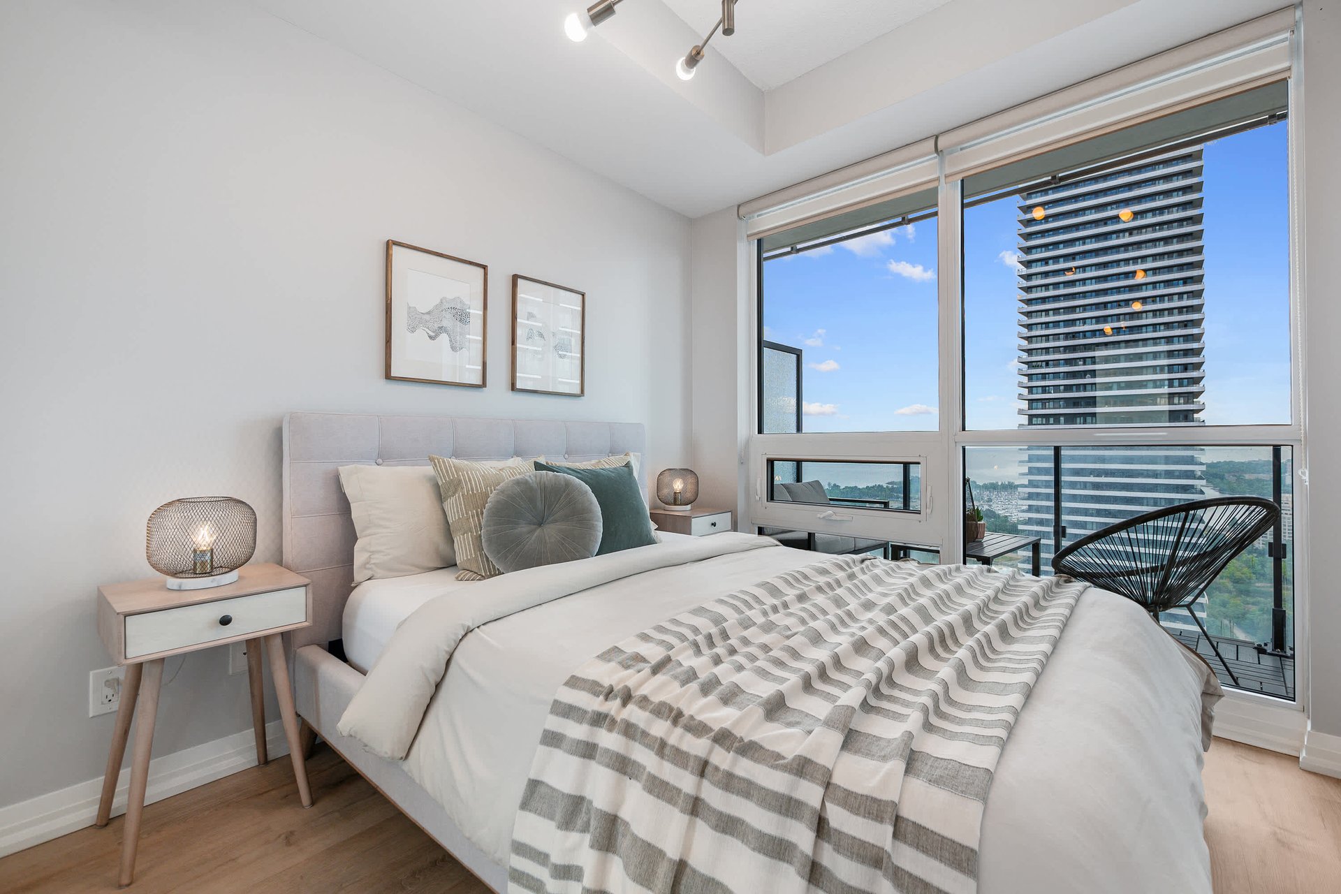 59 Annie Craig Drive #2807