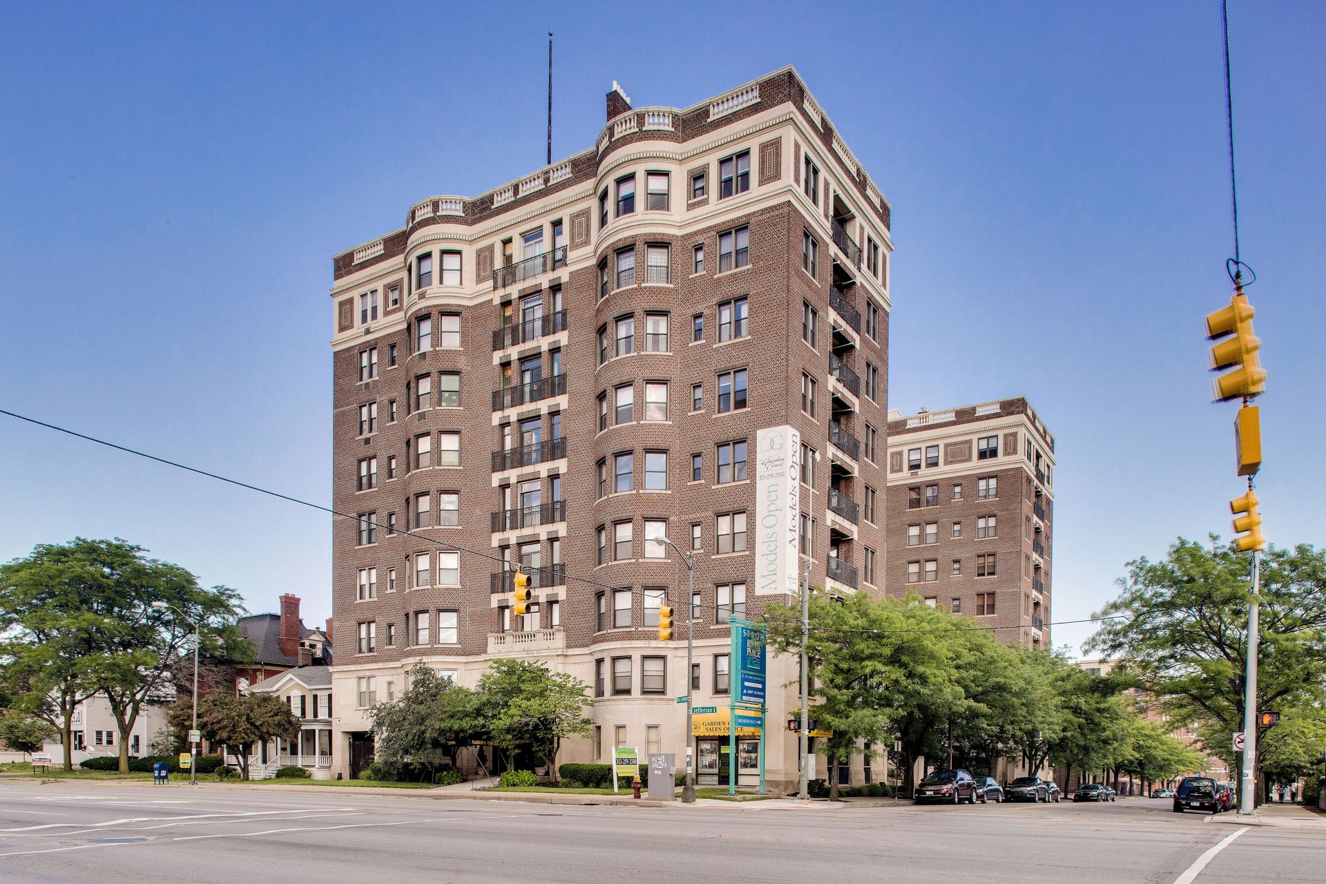 2900 E Jefferson Avenue Unit: A100