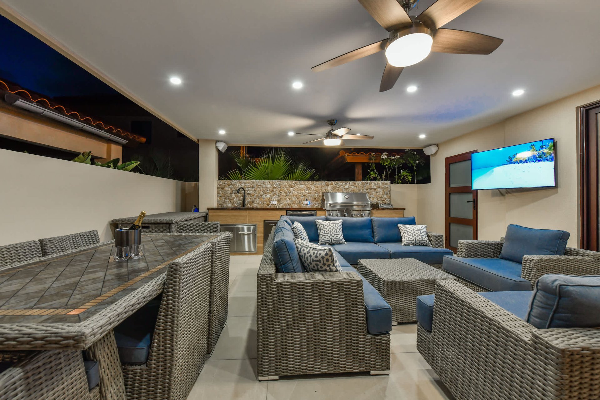 Duplex in Gold coast Unit 169 A