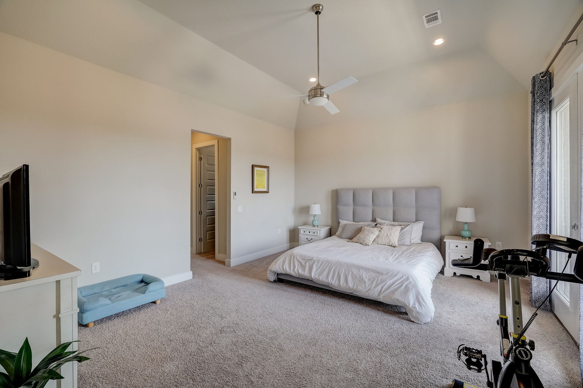 6205 Seville Dr, Austin, Texas 78724