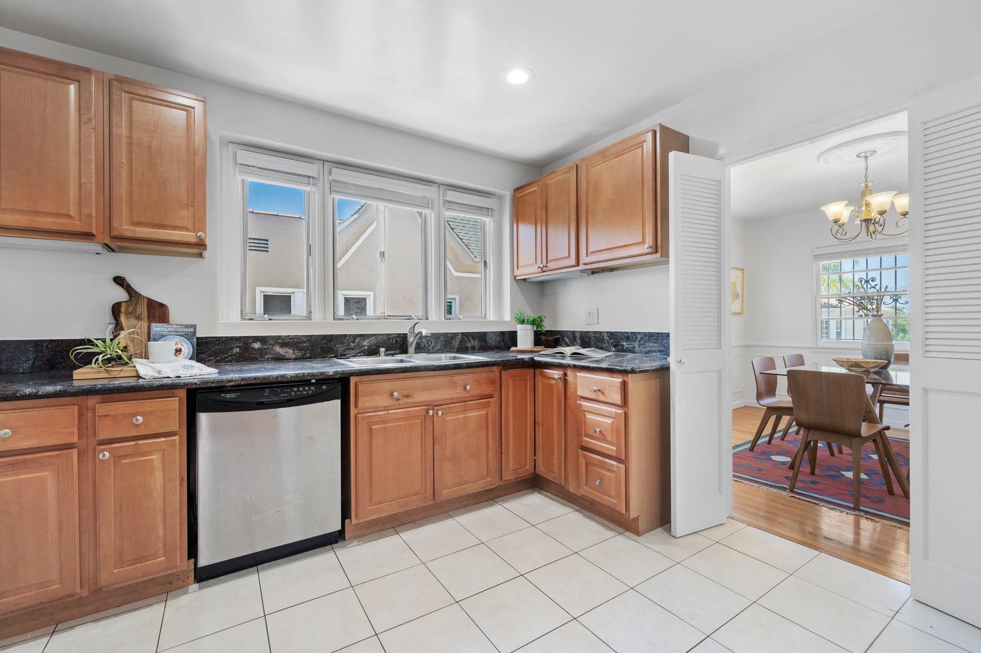 Pristine & Historic Trophy Duplex in Prime Miracle Mile