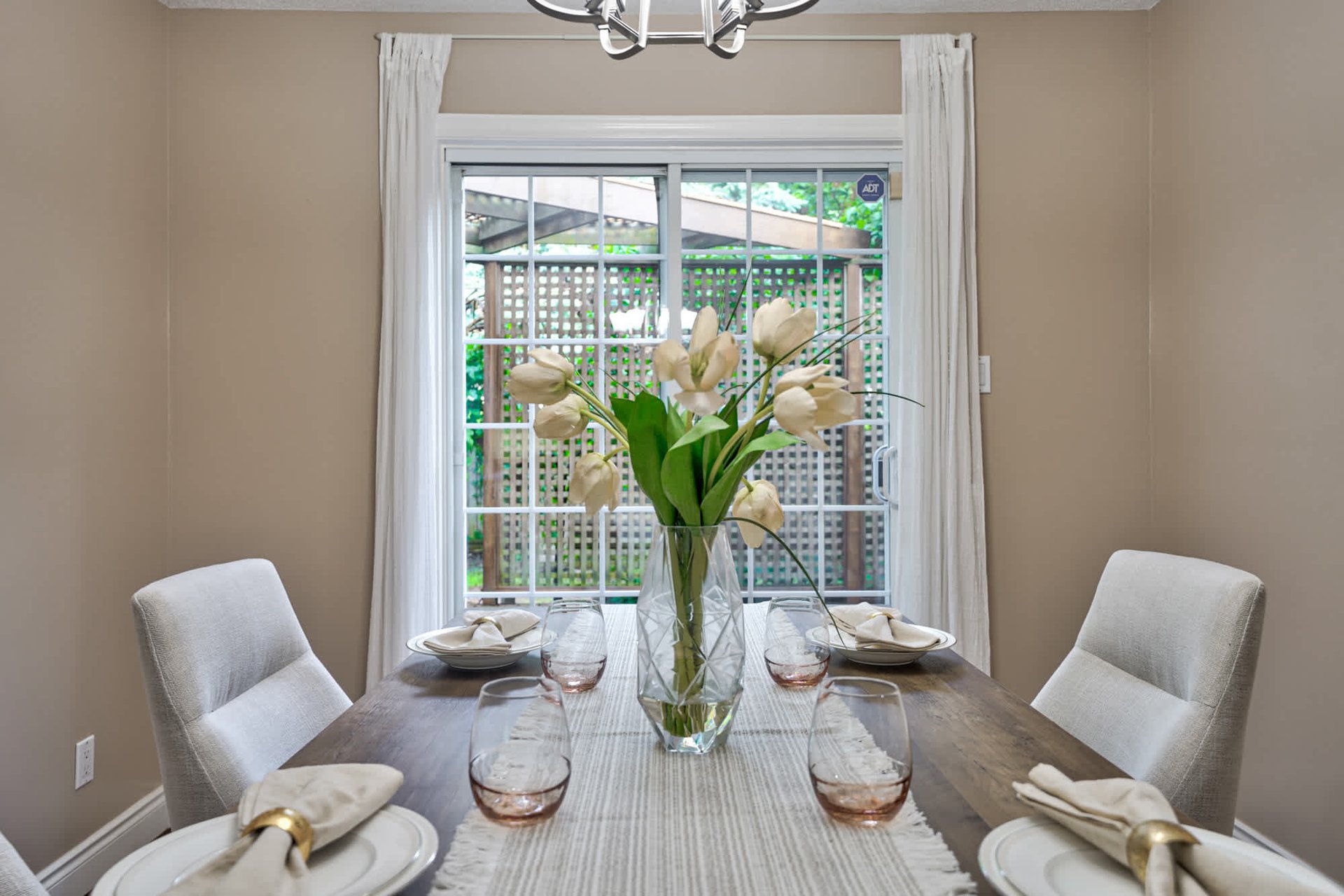 1405 Cedarglen Ct