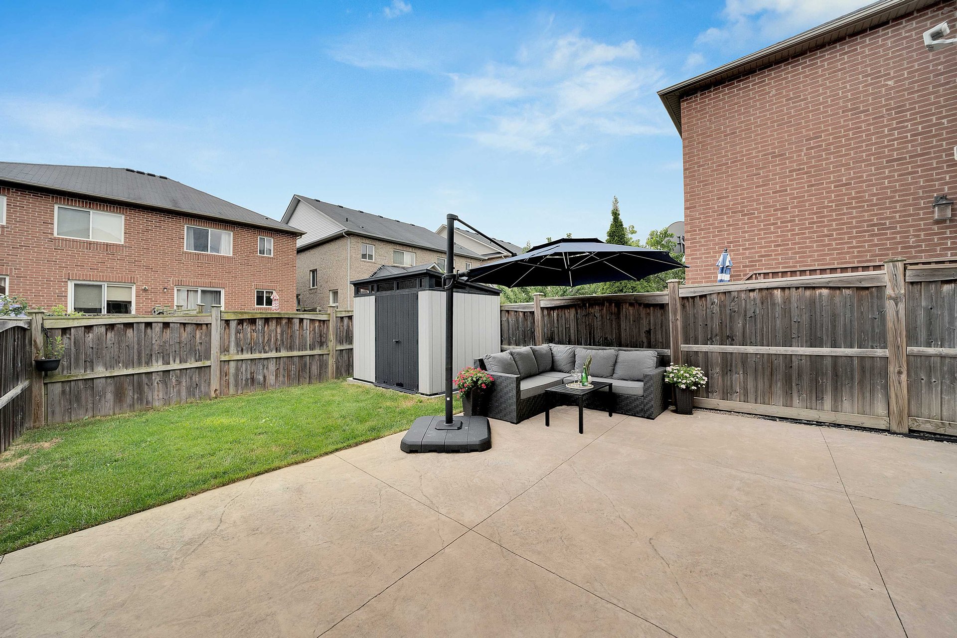 127 Four Seasons Cres, Newmarket Ontario