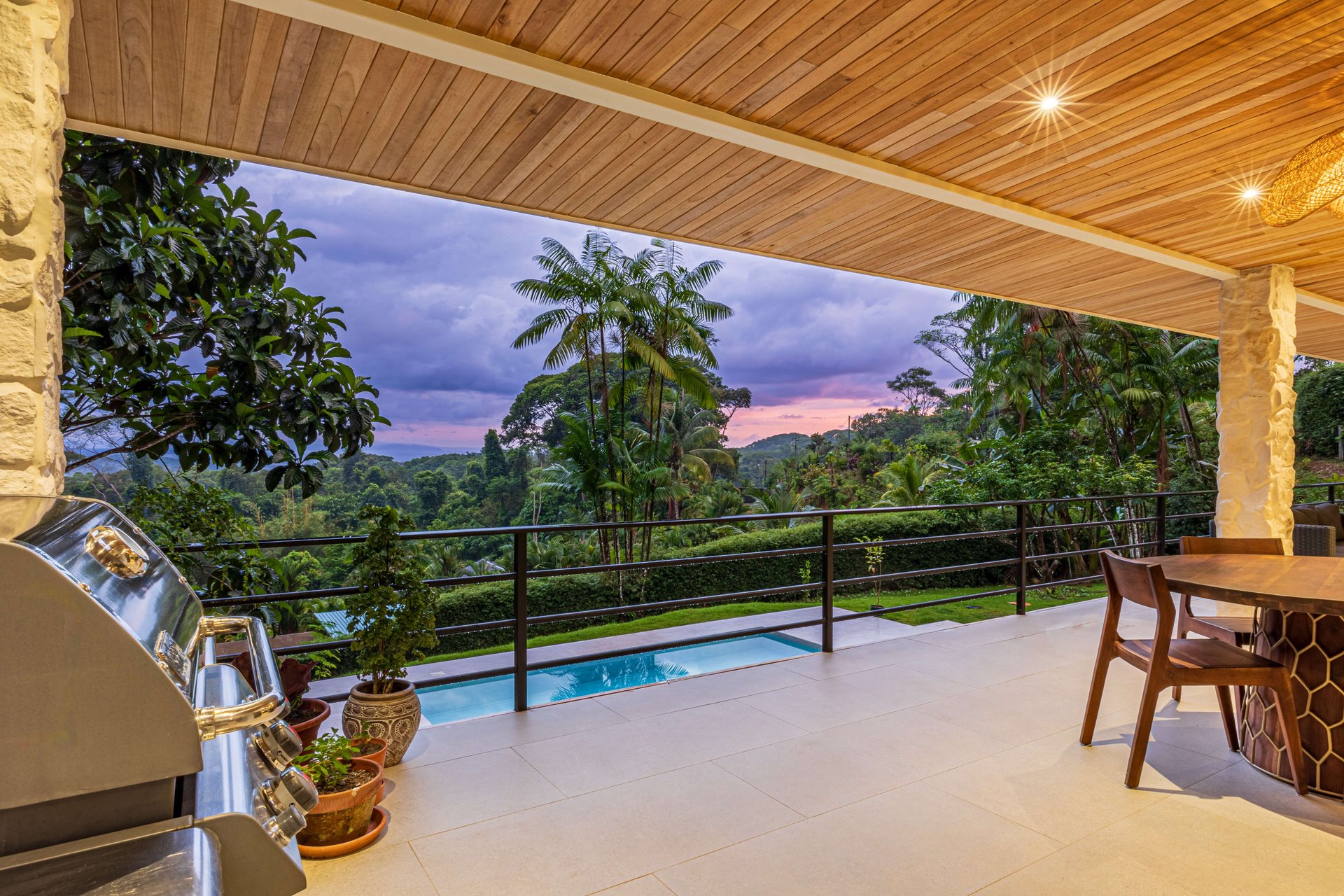 MOVE-IN READY OCEAN VIEW HOME IN CINCO VENTANAS WITH MAJESTIC RIVER ACCESS