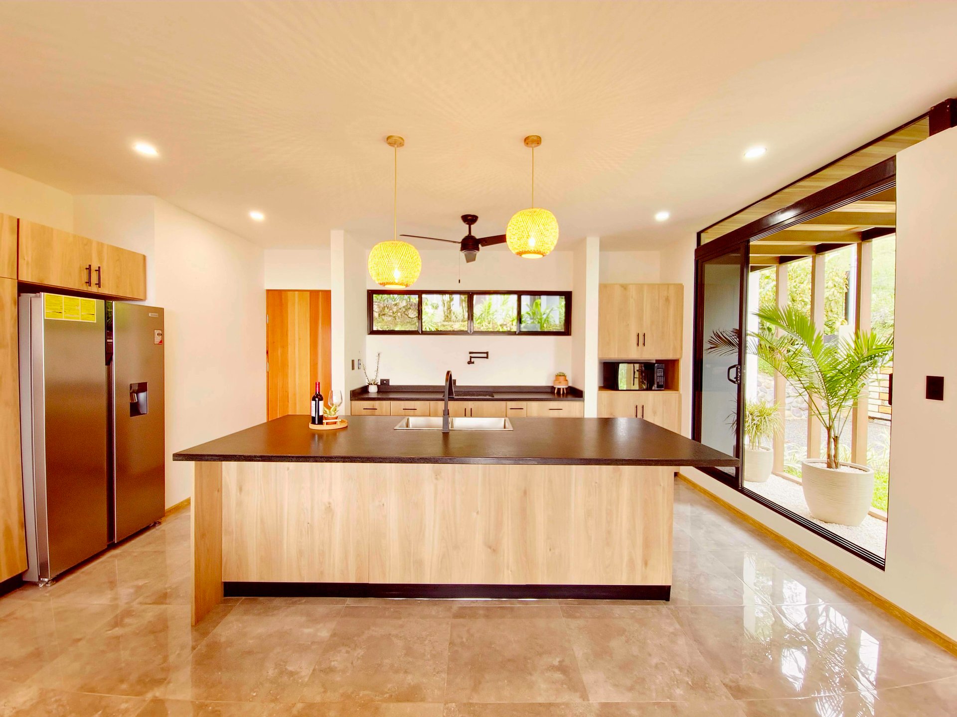 Jungle, Ocean, and exclusive elements to live in the tropics at Casa Elementum