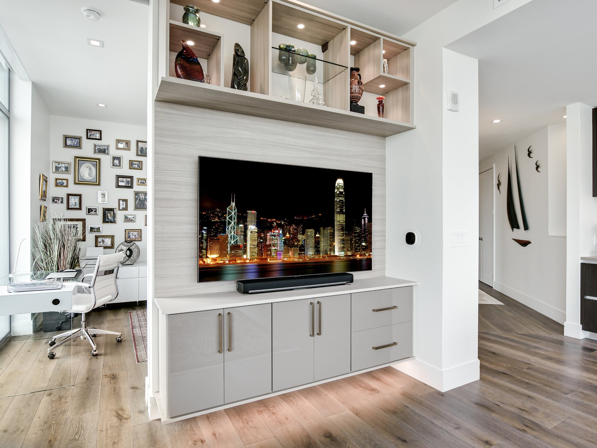 Fifth & West, #1504