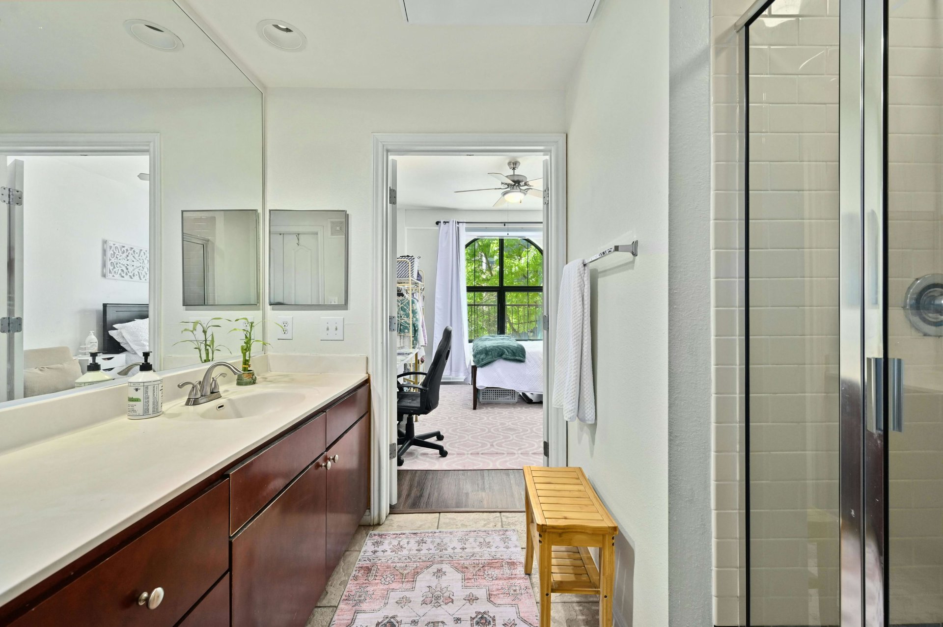 2505 San Gabriel Street #207