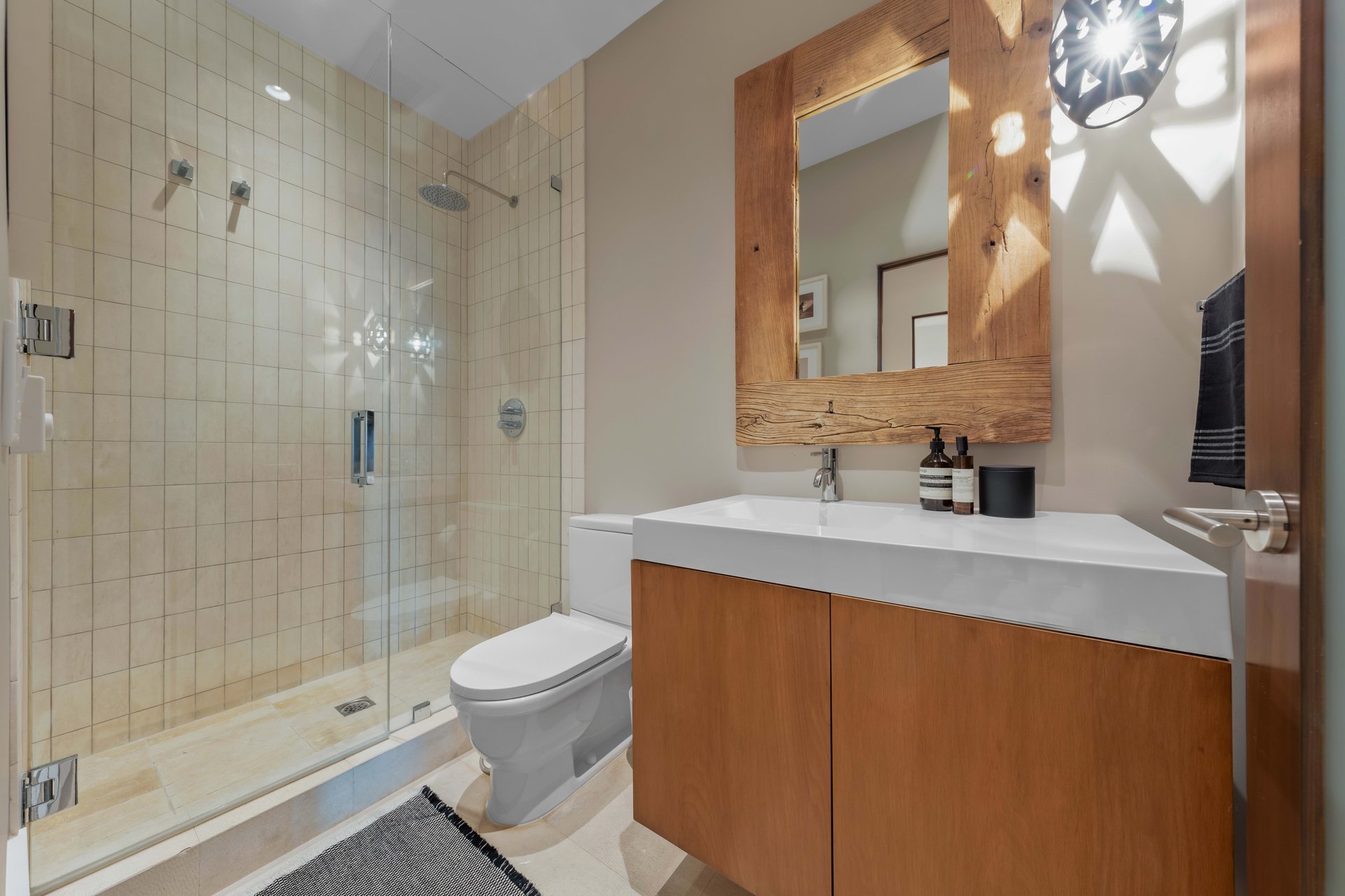 1 Eastwind Street #103, Marina Peninsula