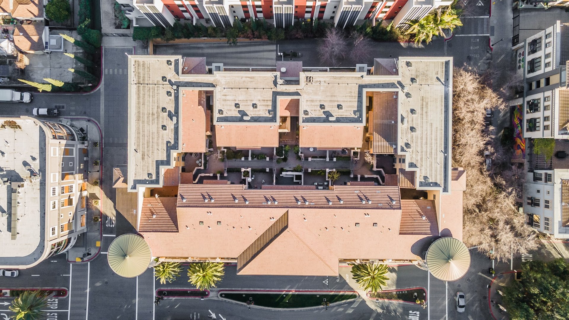 356 Santana Row APT 319