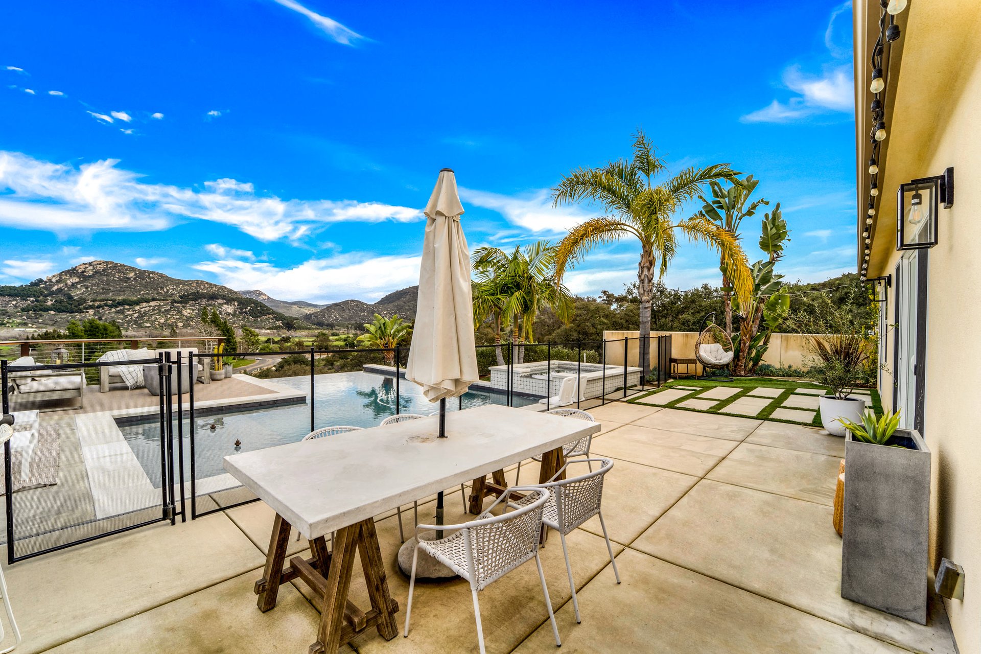 2836 Mesa Grove Rd