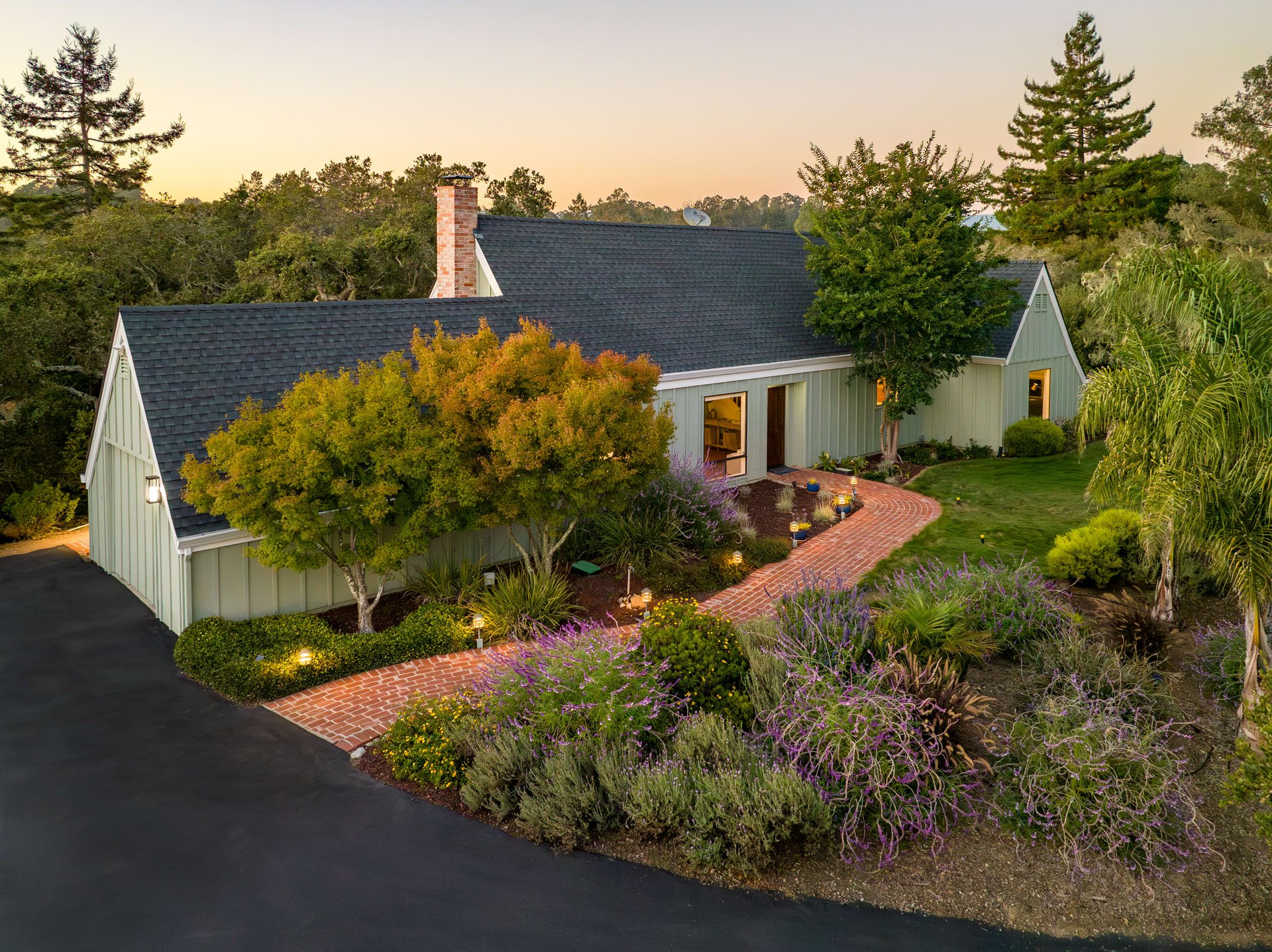 400 Wildwood Drive