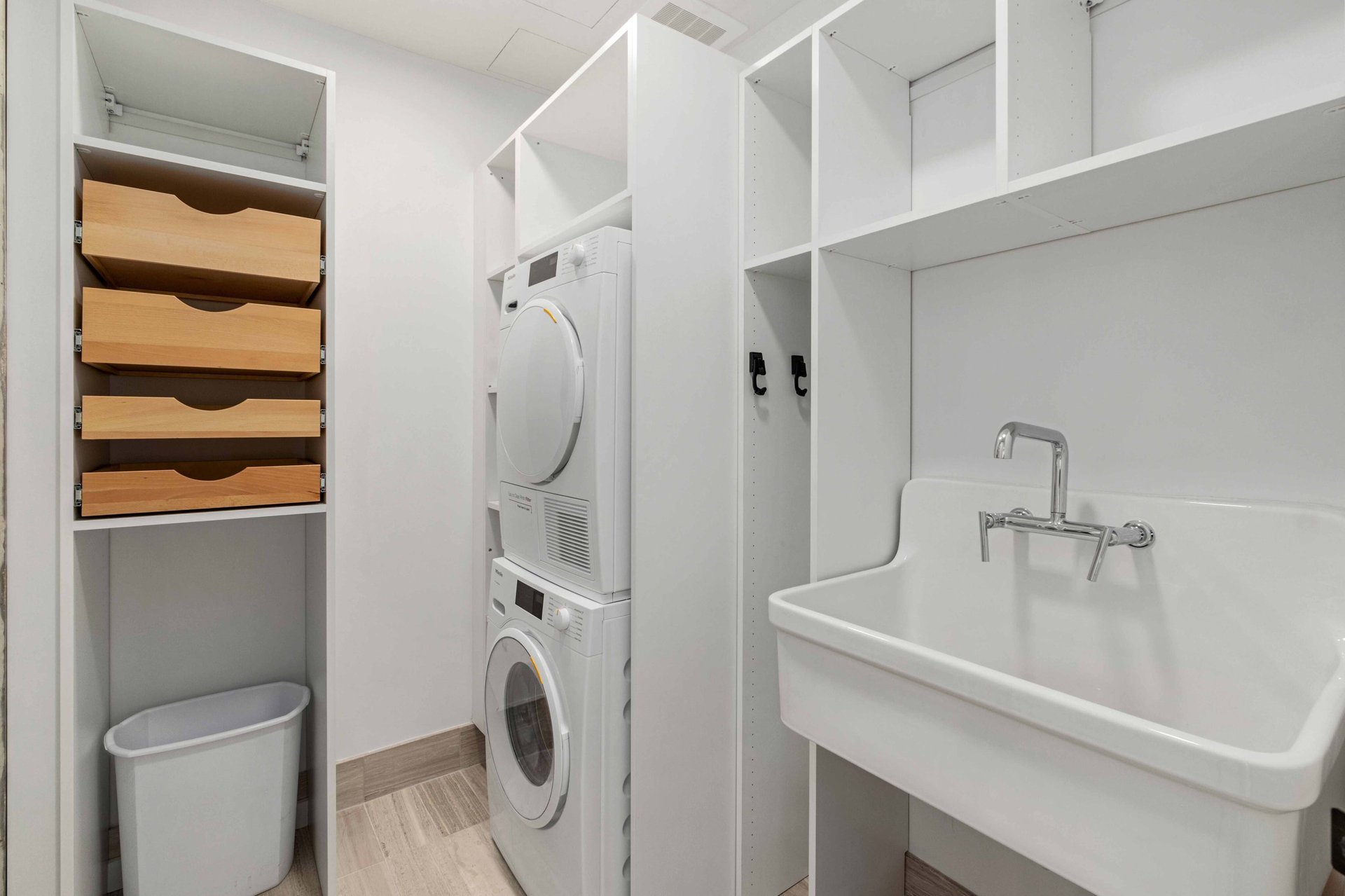 1211 W. Riverside Drive #3D