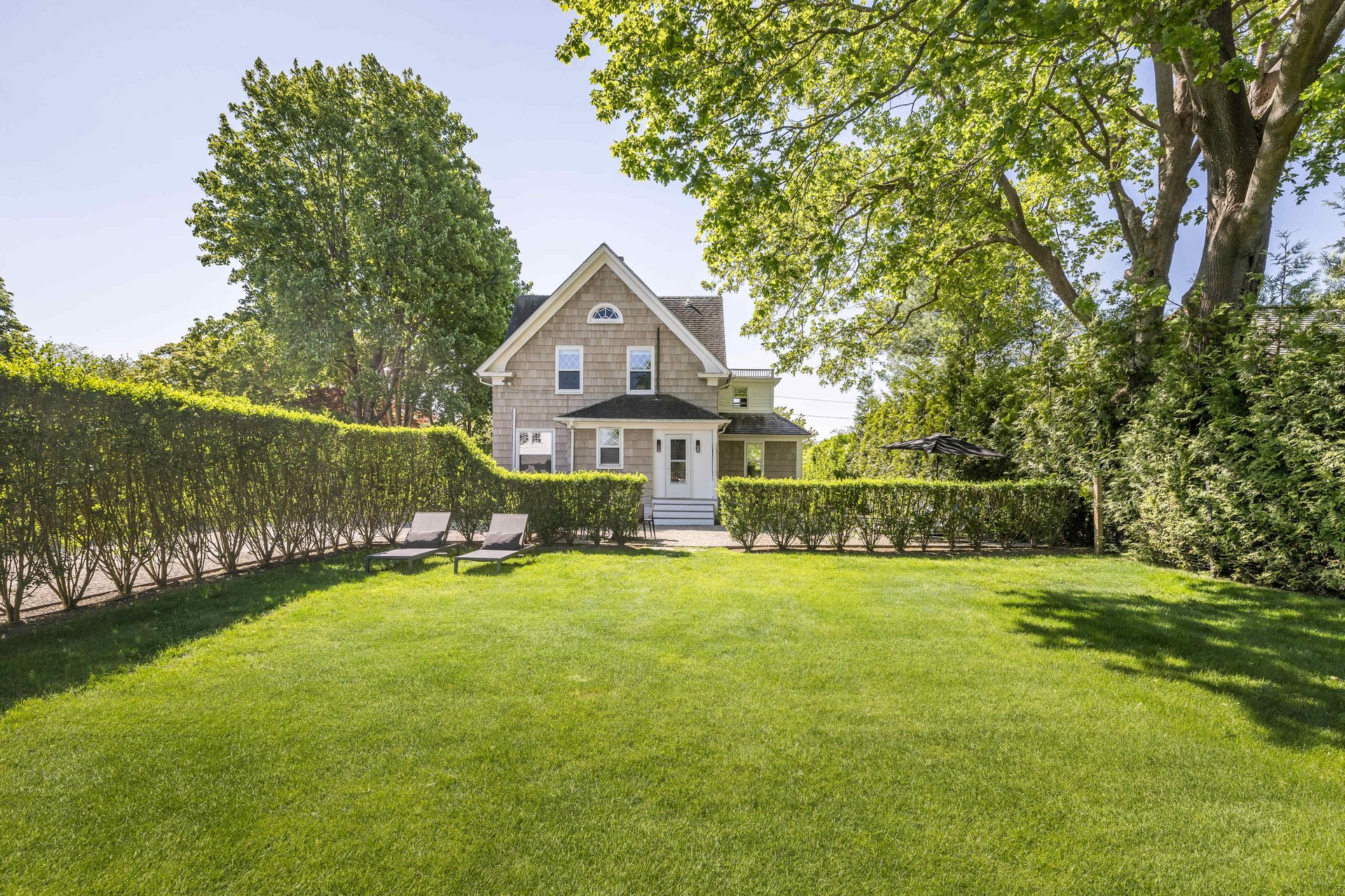 196 Maple Lane