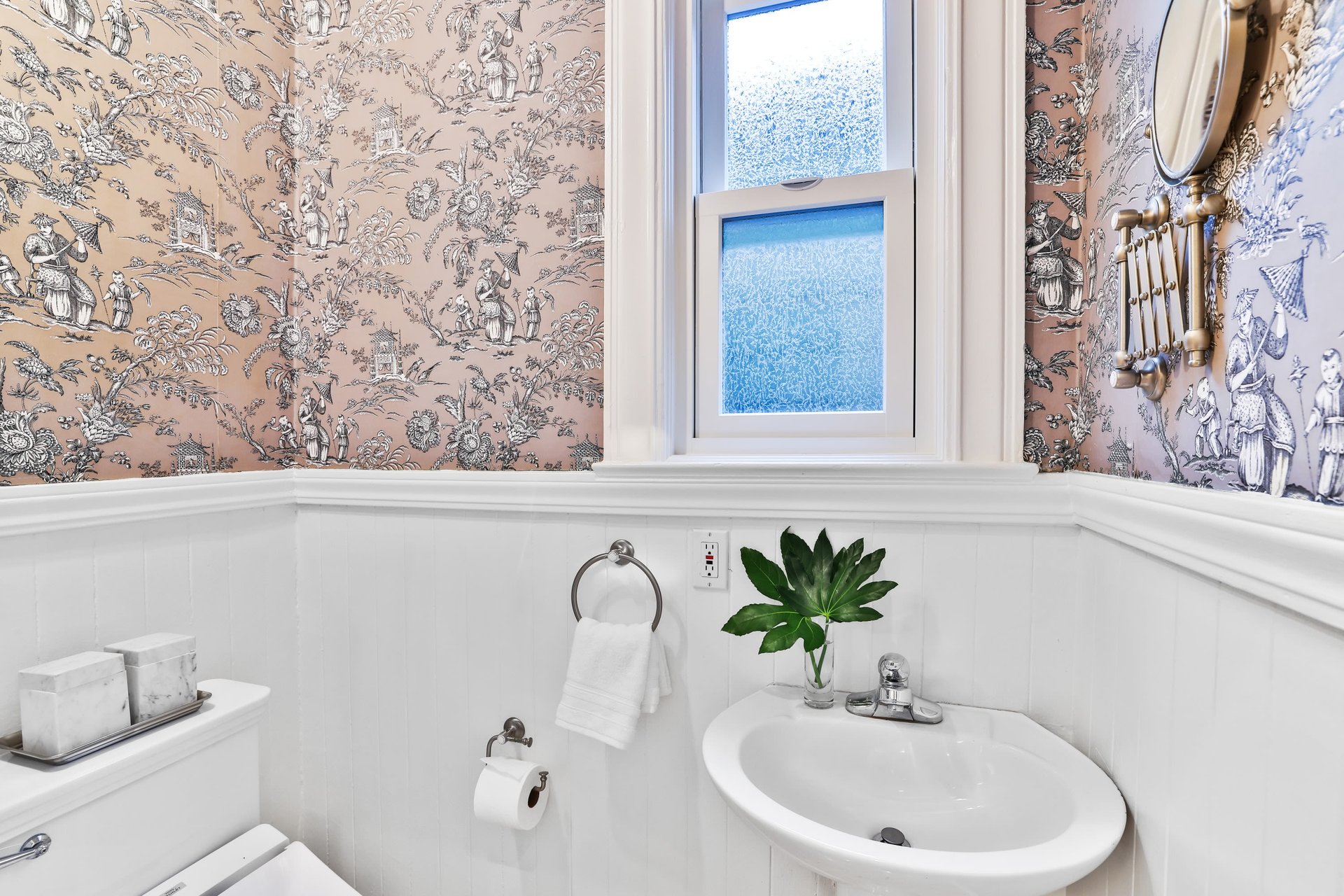 Sold Off-Market | Quintessential Ashbury Heights Condo