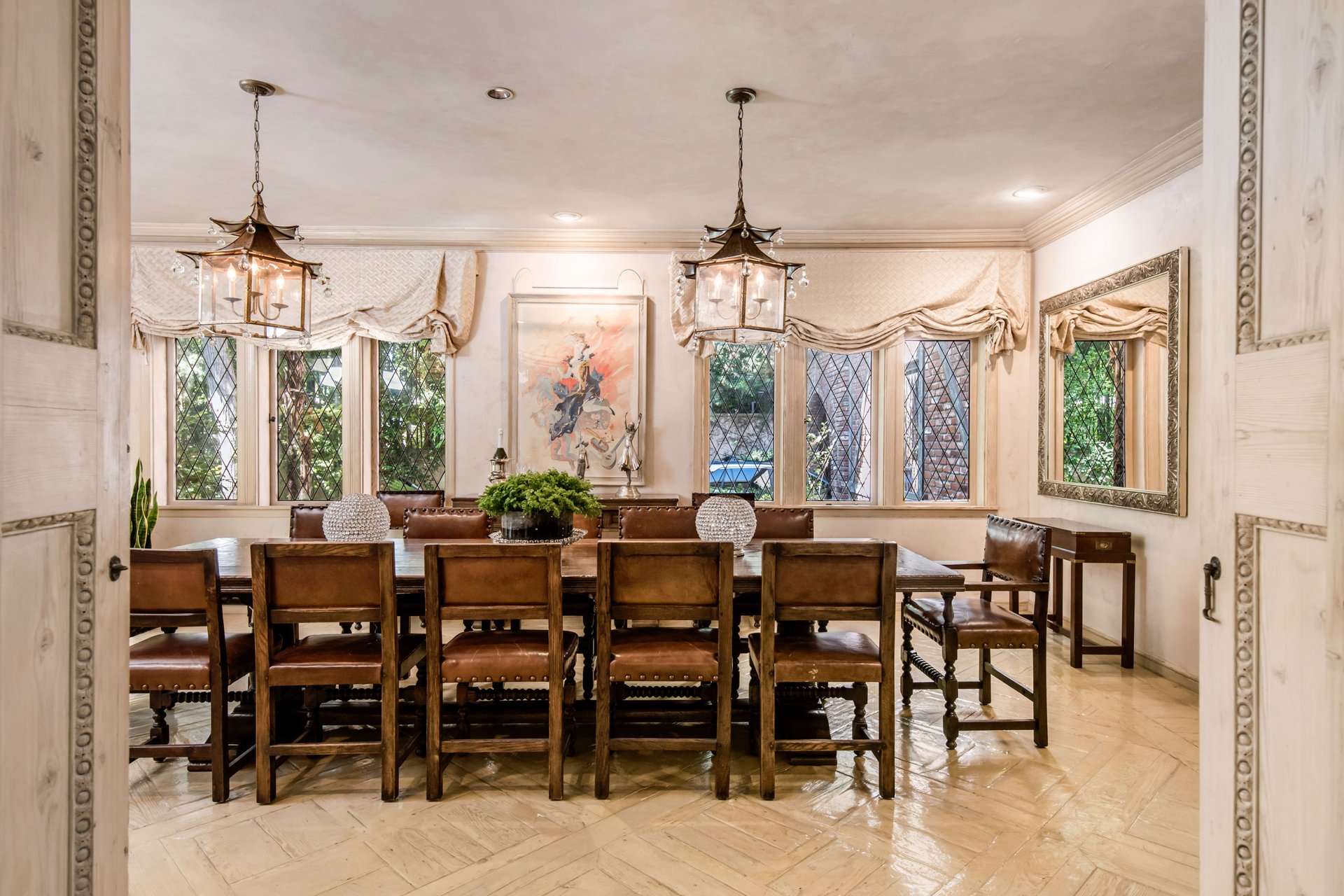 1005 Woodland Drive