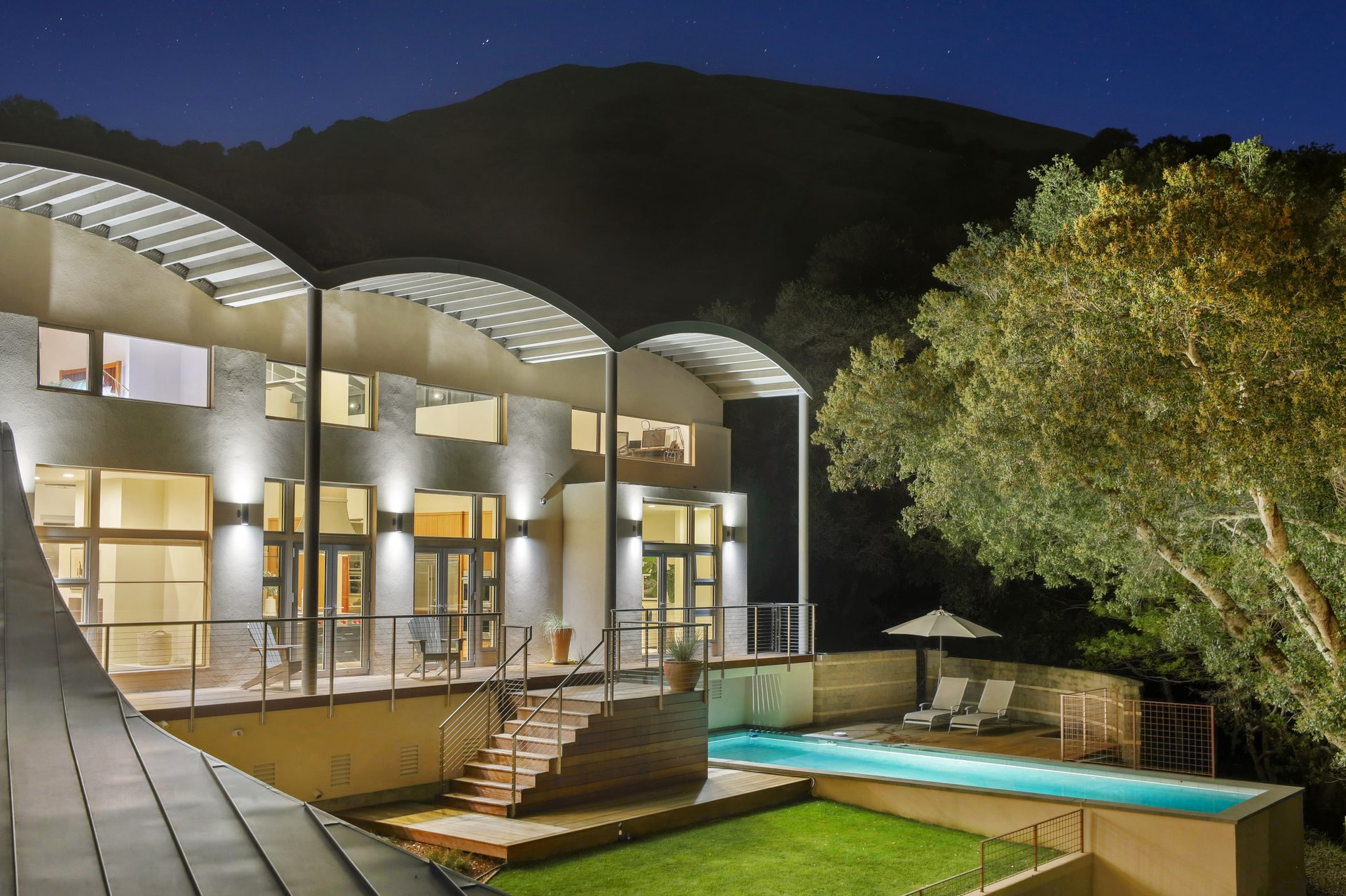Extraordinary Contemporary Retreat