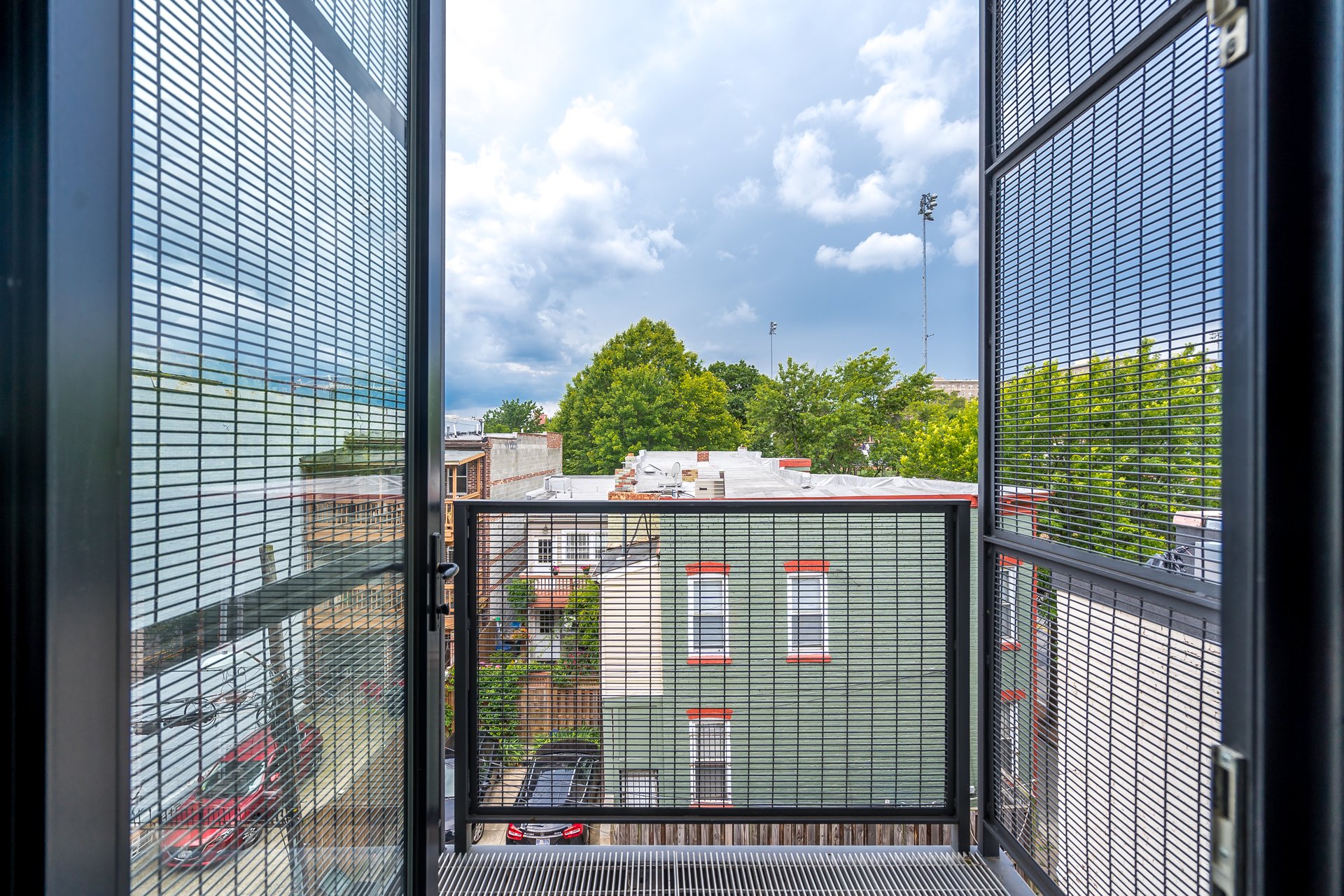 2250 11th St NW #305
