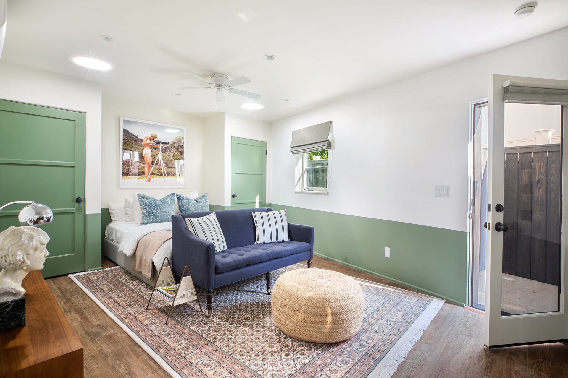 Chic Hideaway above The Strip 