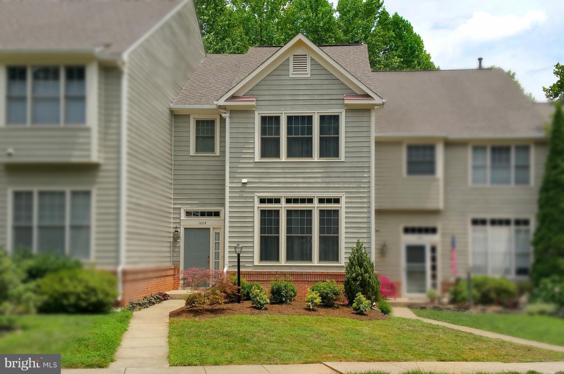 1229 Weatherstone Court