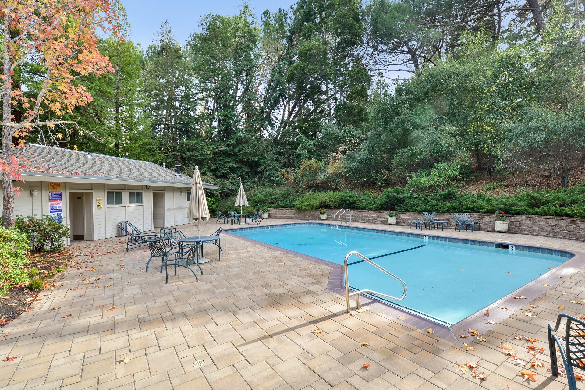 1100 Sharon Park Dr, #39